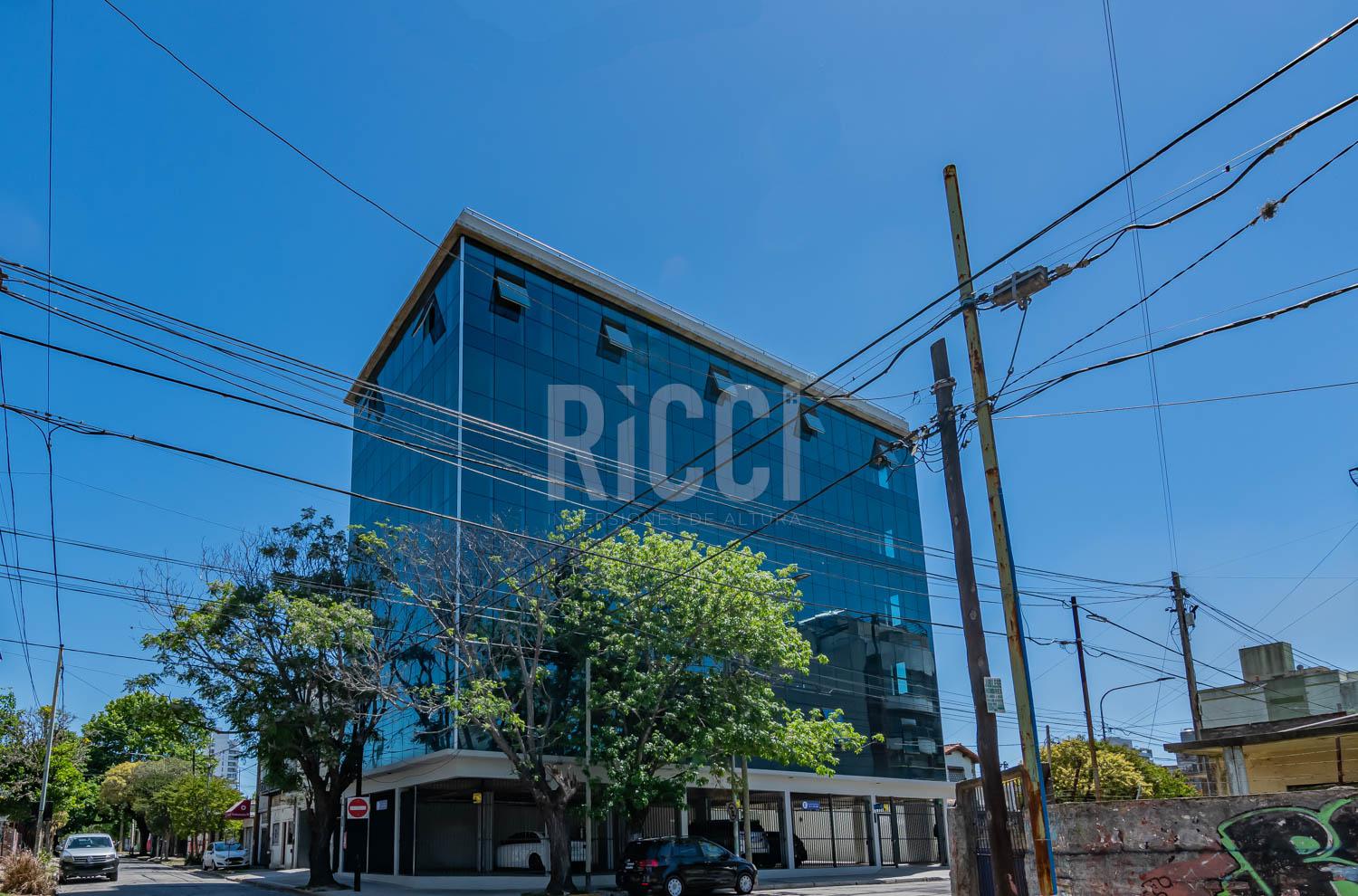 Foto Oficina en Alquiler en Berazategui, Berazategui Oficina Burban (TIPO A) 152 esq 17  | Berazategui centro