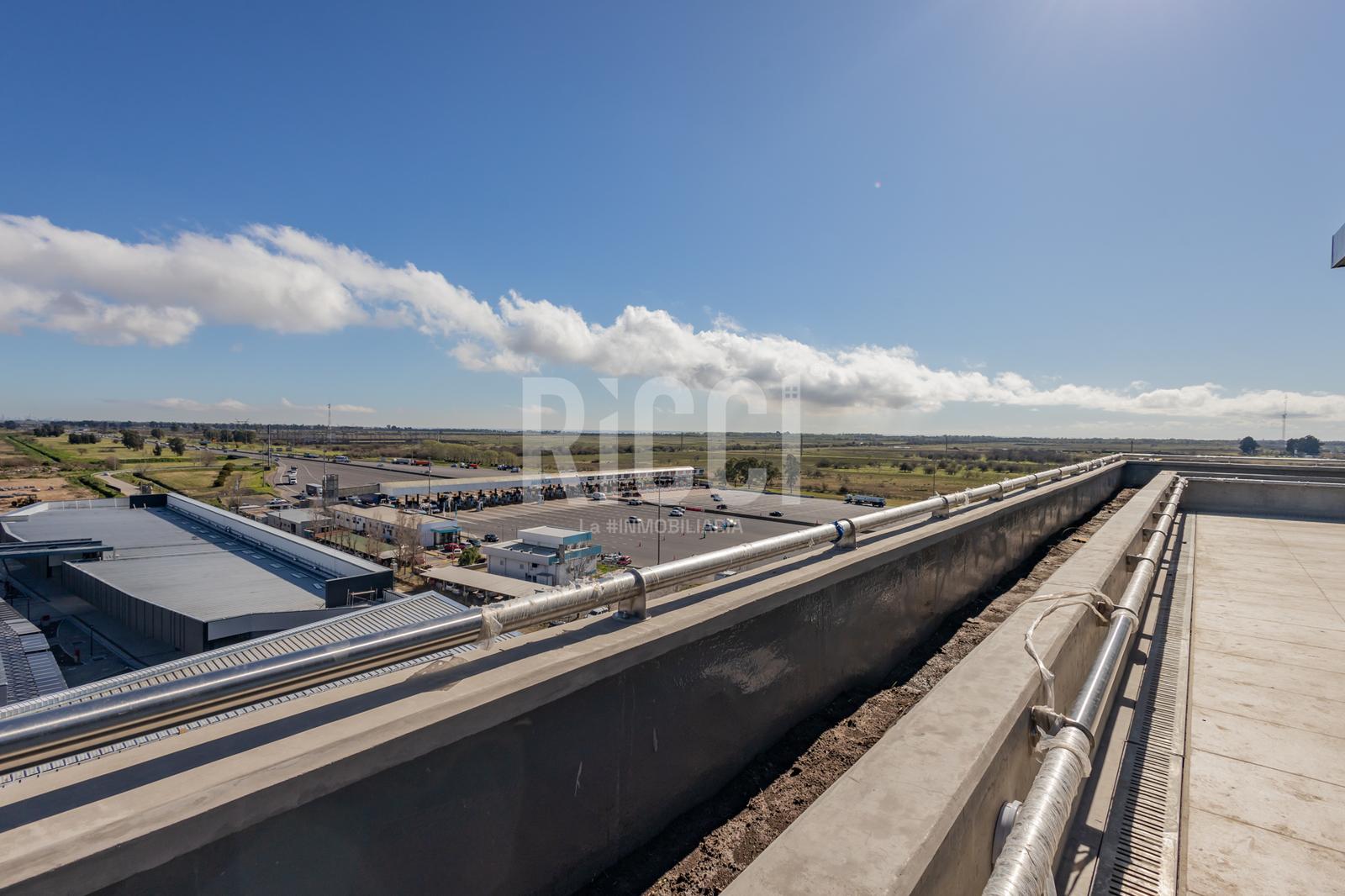 Foto Oficina en Venta en Hudson, Berazategui Au Dr. Ricardo Balbí Km 30