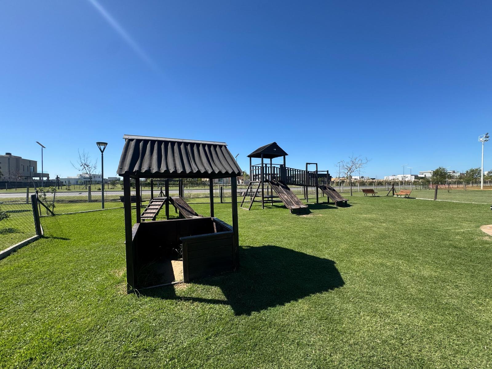 Foto Terreno en Venta en Pueblos del Plata Country Club, Guillermo E Hudson Lote en El Cano, Pueblos del plata, Hudson