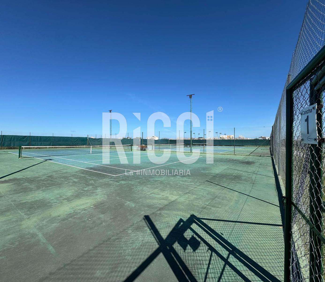 Foto Terreno en Venta en Pueblos del Plata Country Club, Guillermo E Hudson Lote en El Cano, Pueblos del plata, Hudson