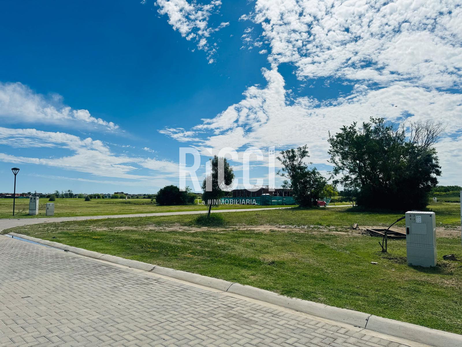 Foto Terreno en Venta en Pueblos del Plata Country Club, Guillermo E Hudson Lote en El Cano, Pueblos del plata, Hudson