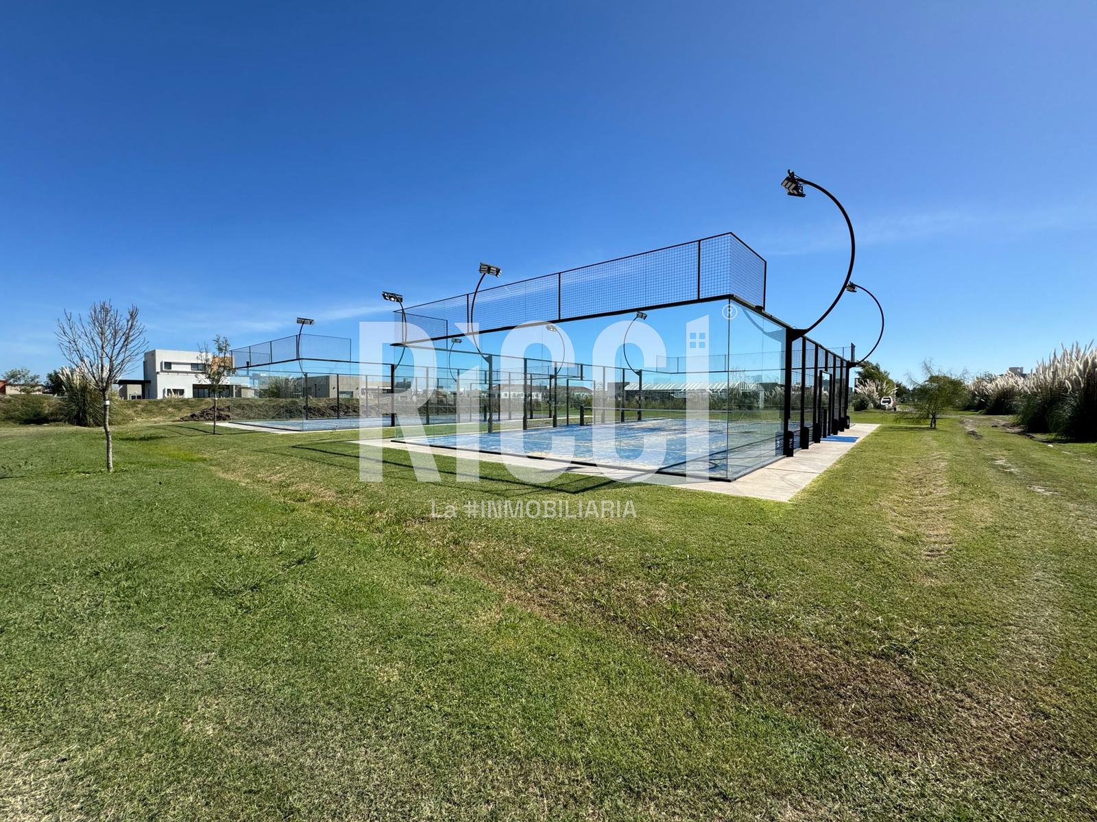 Foto Terreno en Venta en Pueblos del Plata Country Club, Guillermo E Hudson Lote en El Cano, Pueblos del plata, Hudson