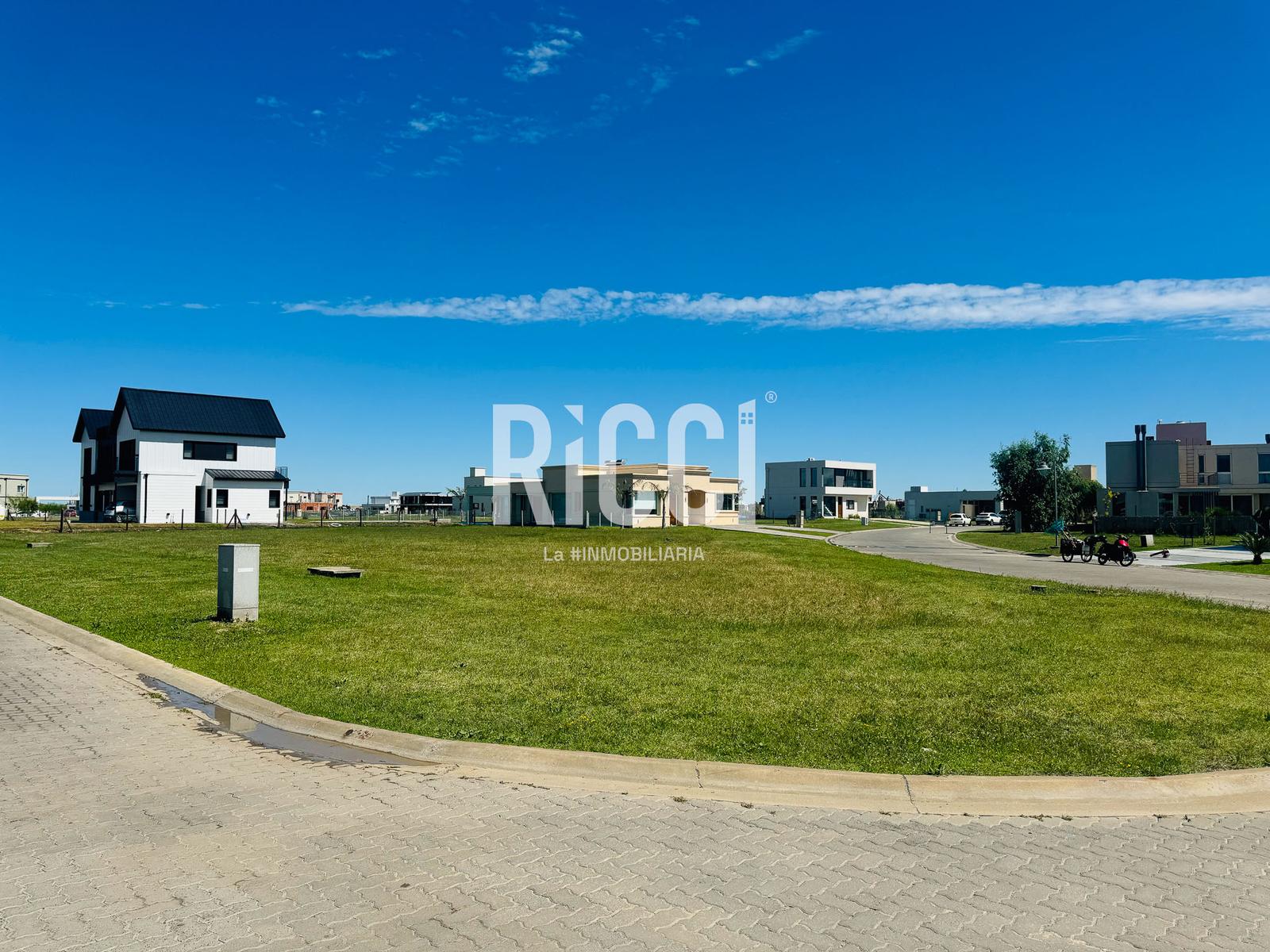 Foto Terreno en Venta en Villalobos, Guillermo E Hudson Lote en Villalobos, Pueblos del plata, Hudson