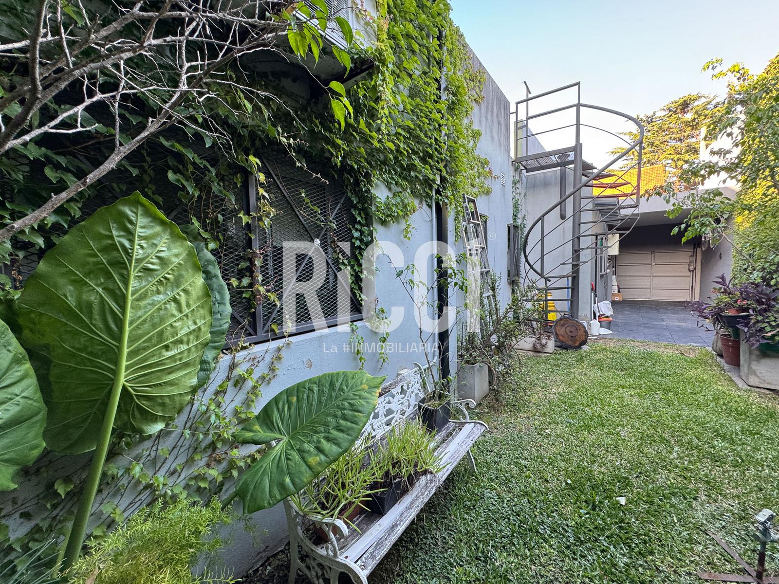 Foto Casa en Venta en Quilmes, G.B.A. Zona Sur Bernardo de Irigoyen  al 900