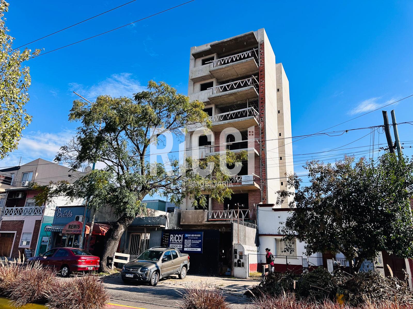 Foto Departamento en Venta en Quilmes, G.B.A. Zona Sur Edificio en Venta de unidades 2 ambientes Frente y Contra frente 