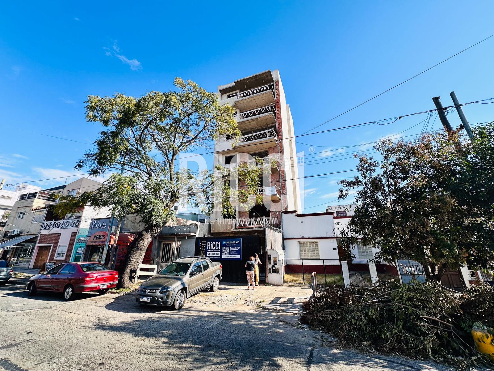 Foto Departamento en Venta en Quilmes, G.B.A. Zona Sur Edificio en Venta de unidades 2 ambientes Frente y Contra frente 