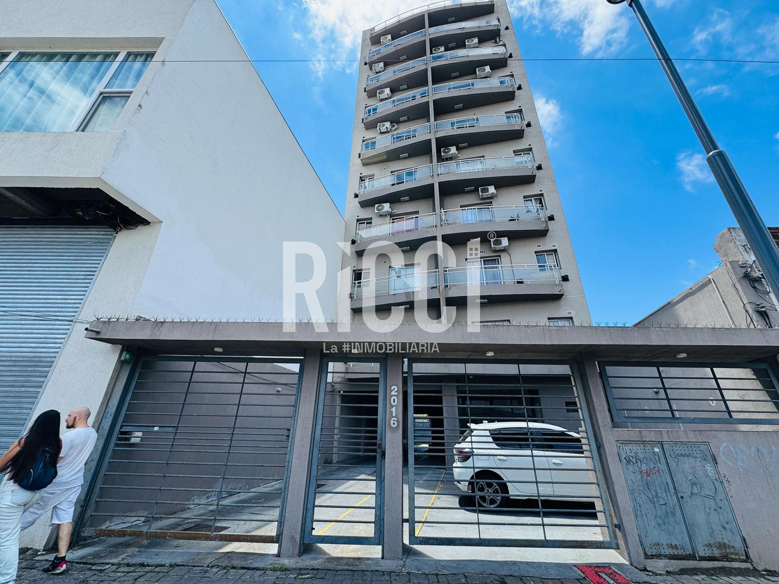 Foto Departamento en Venta en Berazategui, Berazategui Av. Mitre al 2000