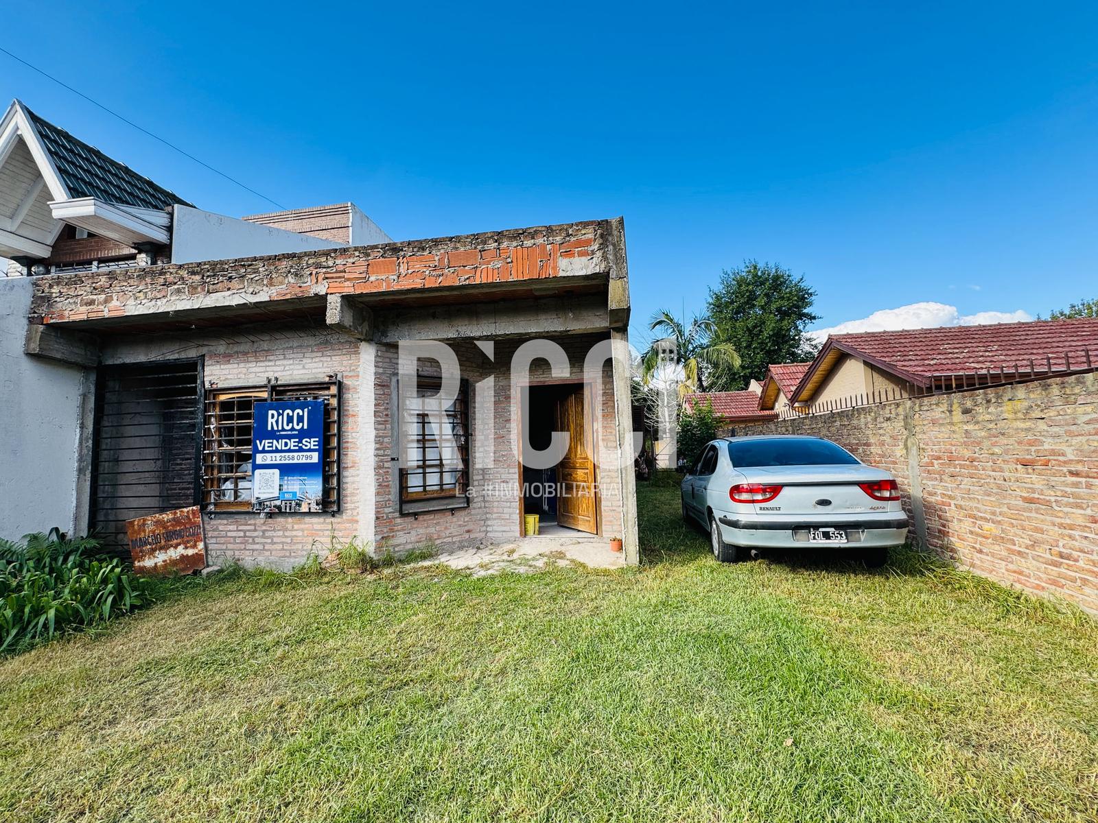 Foto Casa en Venta en Ranelagh, Berazategui calle 364 al 1200
