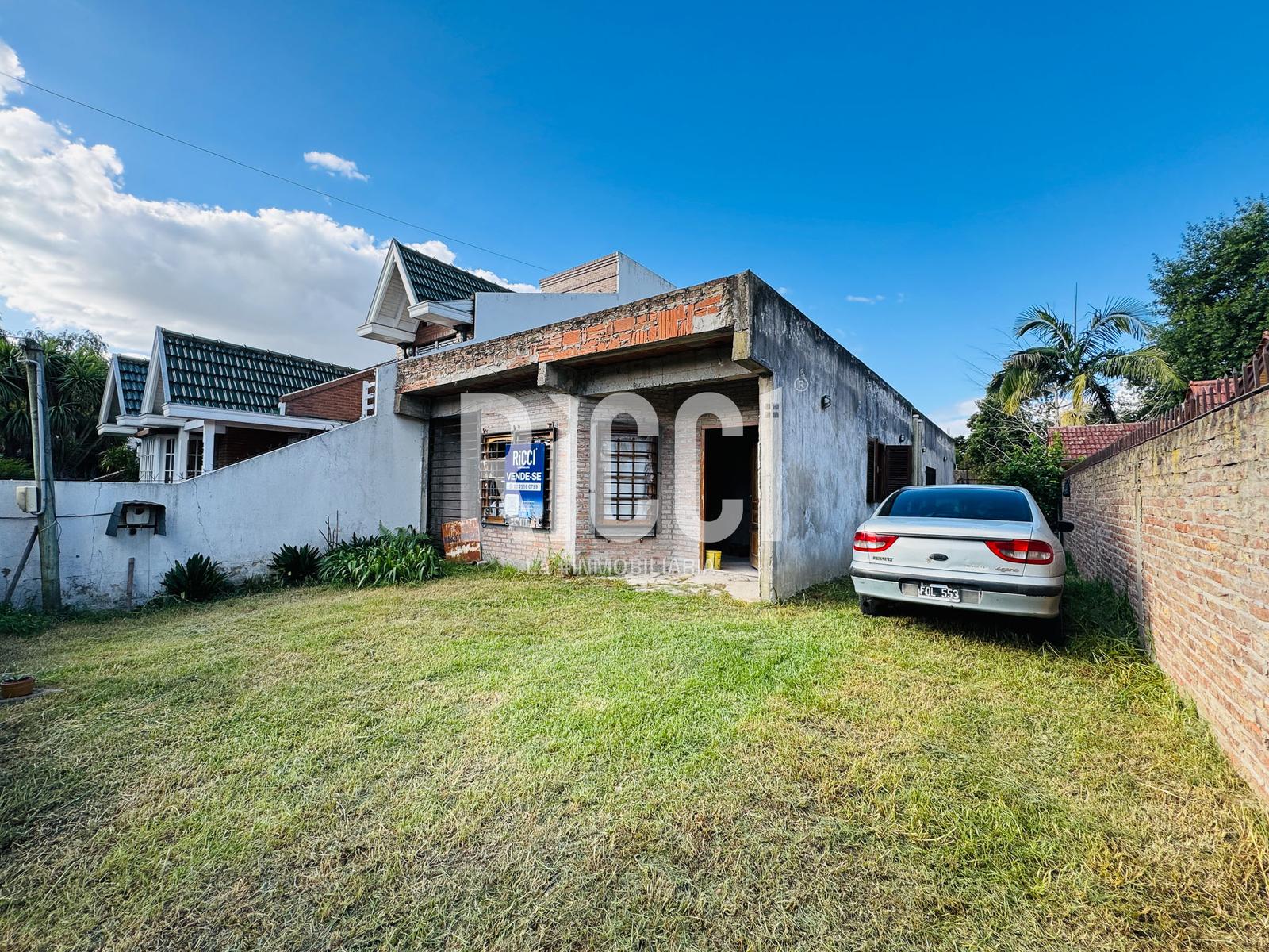Foto Casa en Venta en Ranelagh, Berazategui calle 364 al 1200