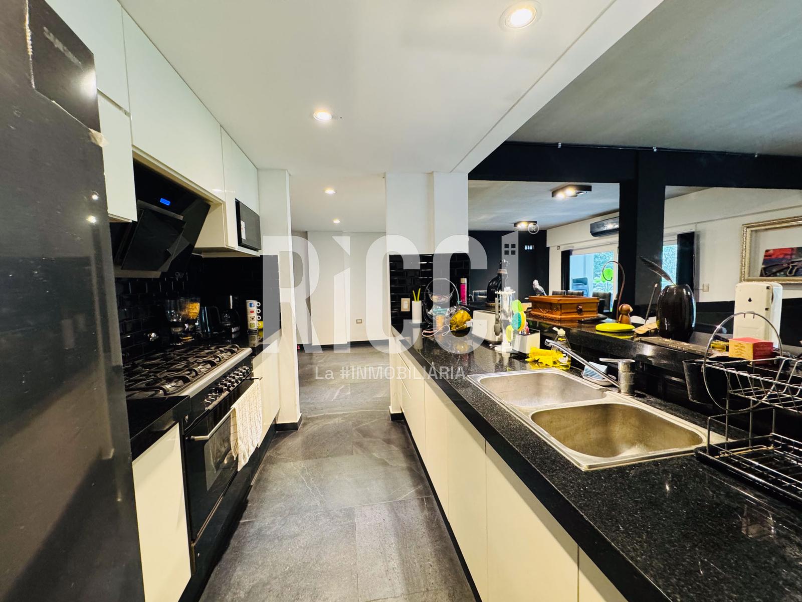 Foto Departamento en Venta en Ranelagh, Berazategui Av. Int. Nicolás Milazzo Ranelagh, Provincia de Buenos Aires al 200