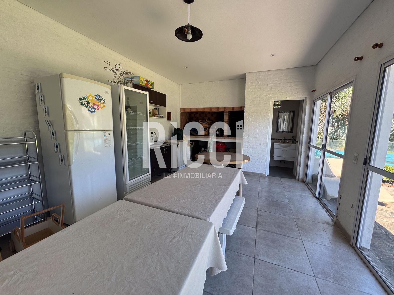 Foto Casa en Venta en Berazategui, Berazategui Casa 3 ambientes berazategui 