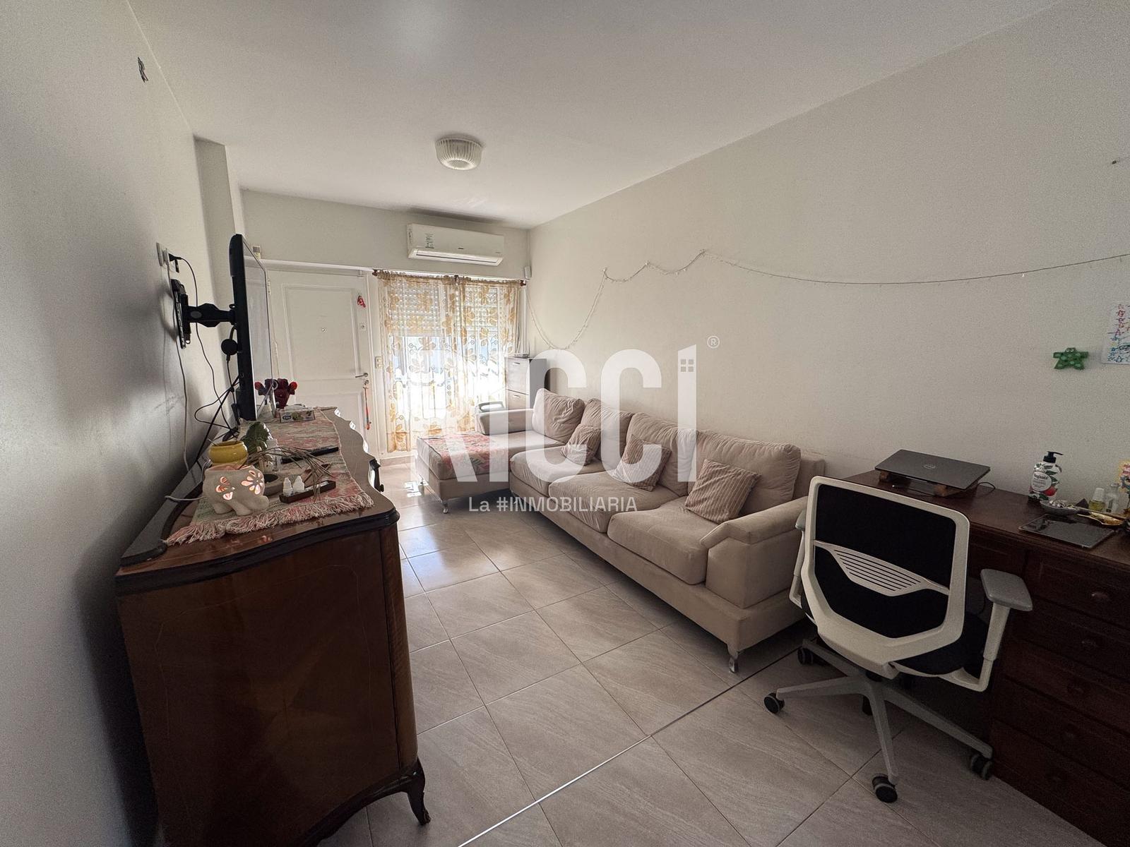 Foto Casa en Venta en Berazategui, Berazategui Casa 3 ambientes berazategui 