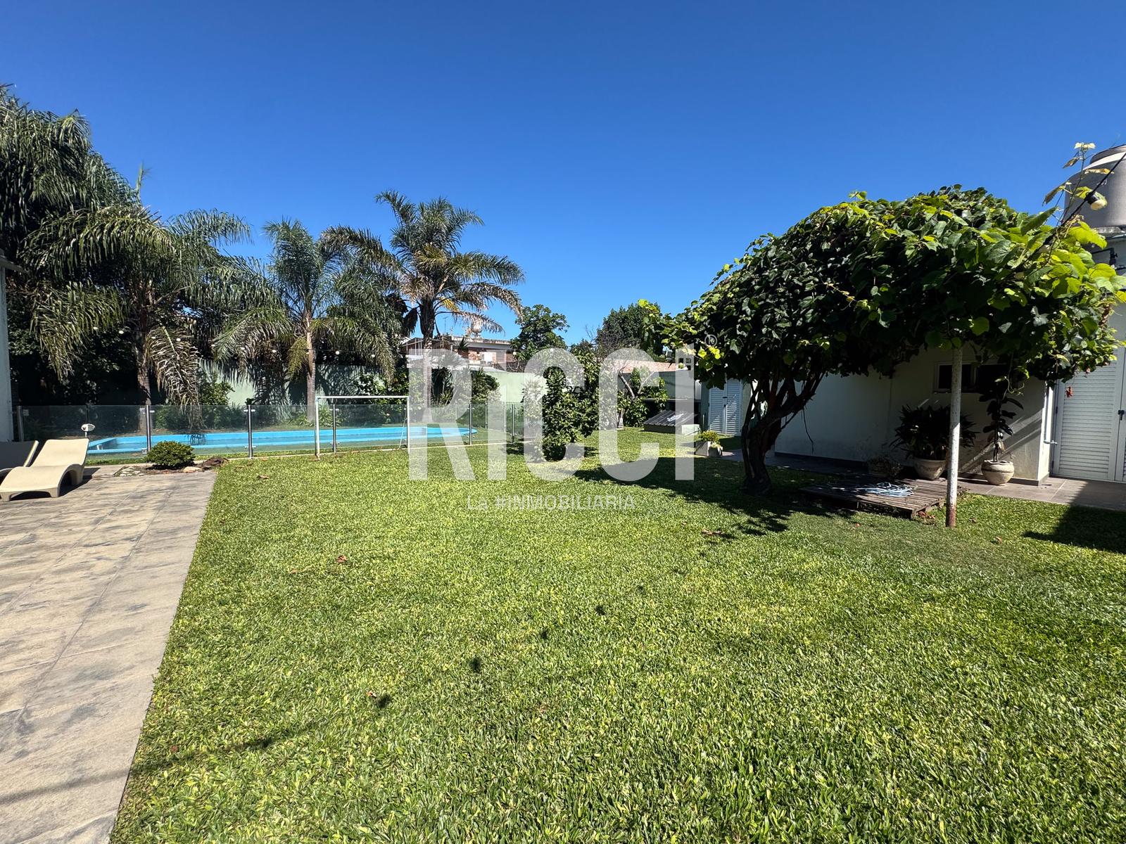 Foto Casa en Venta en Berazategui, Berazategui Casa 3 ambientes berazategui 
