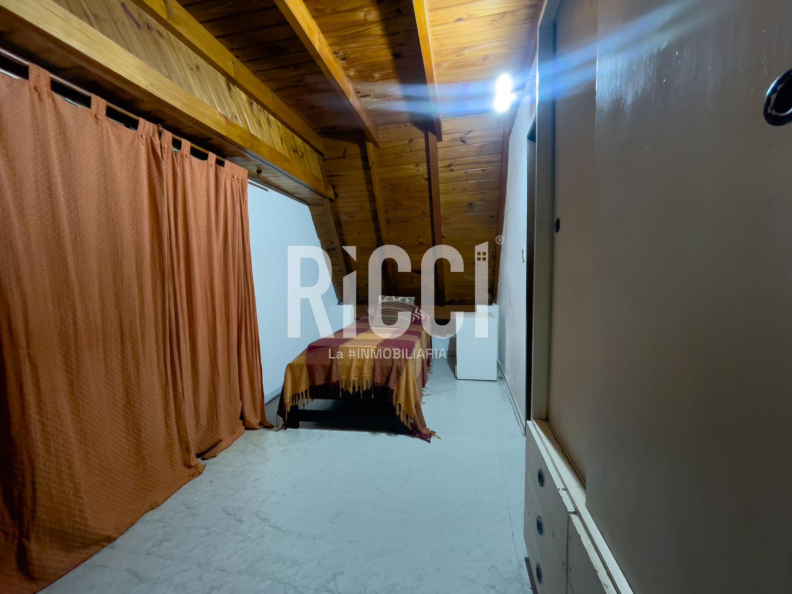 Foto Casa en Venta en Berazategui, Berazategui 19 al 4300