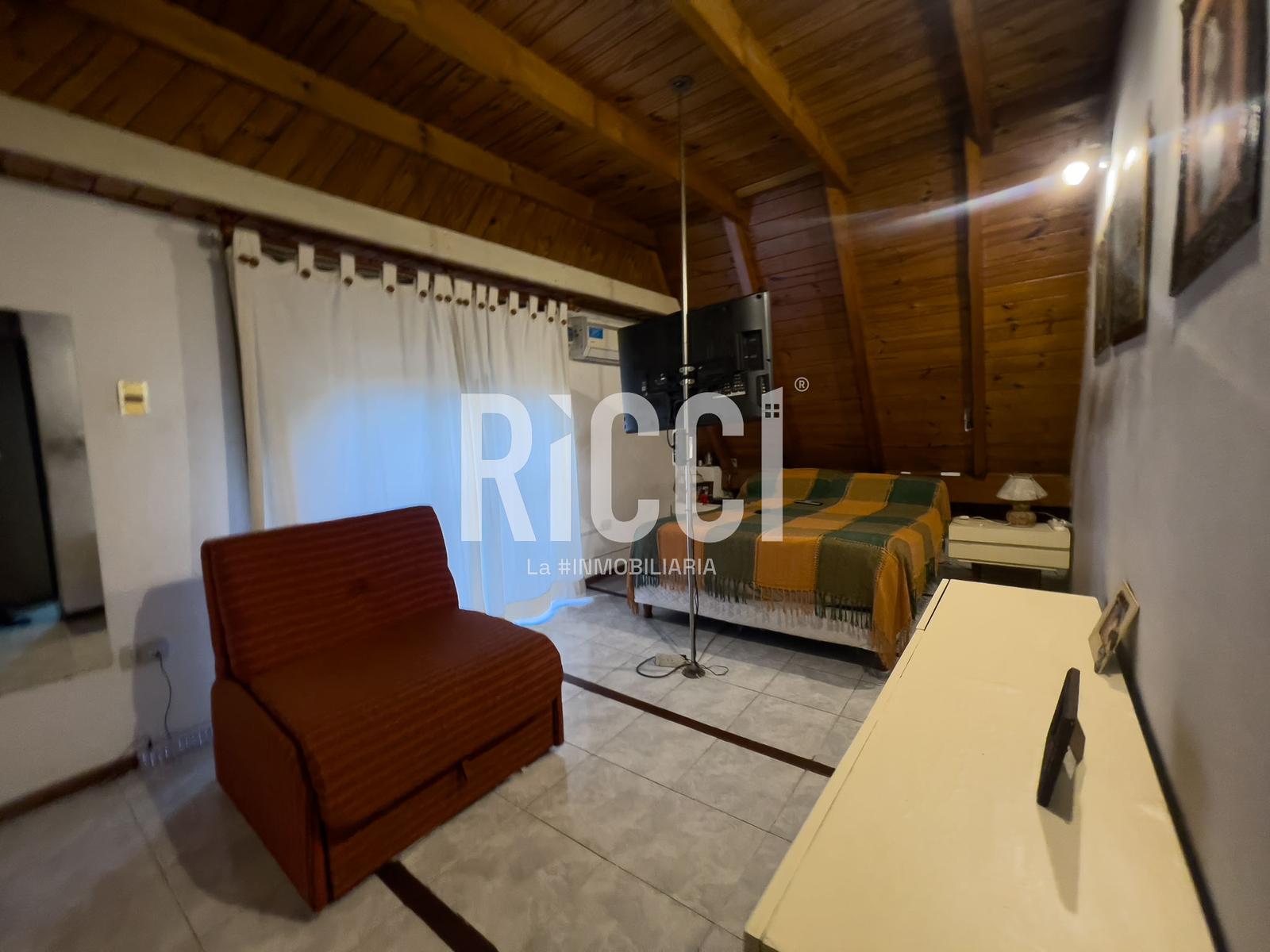Foto Casa en Venta en Berazategui, Berazategui 19 al 4300