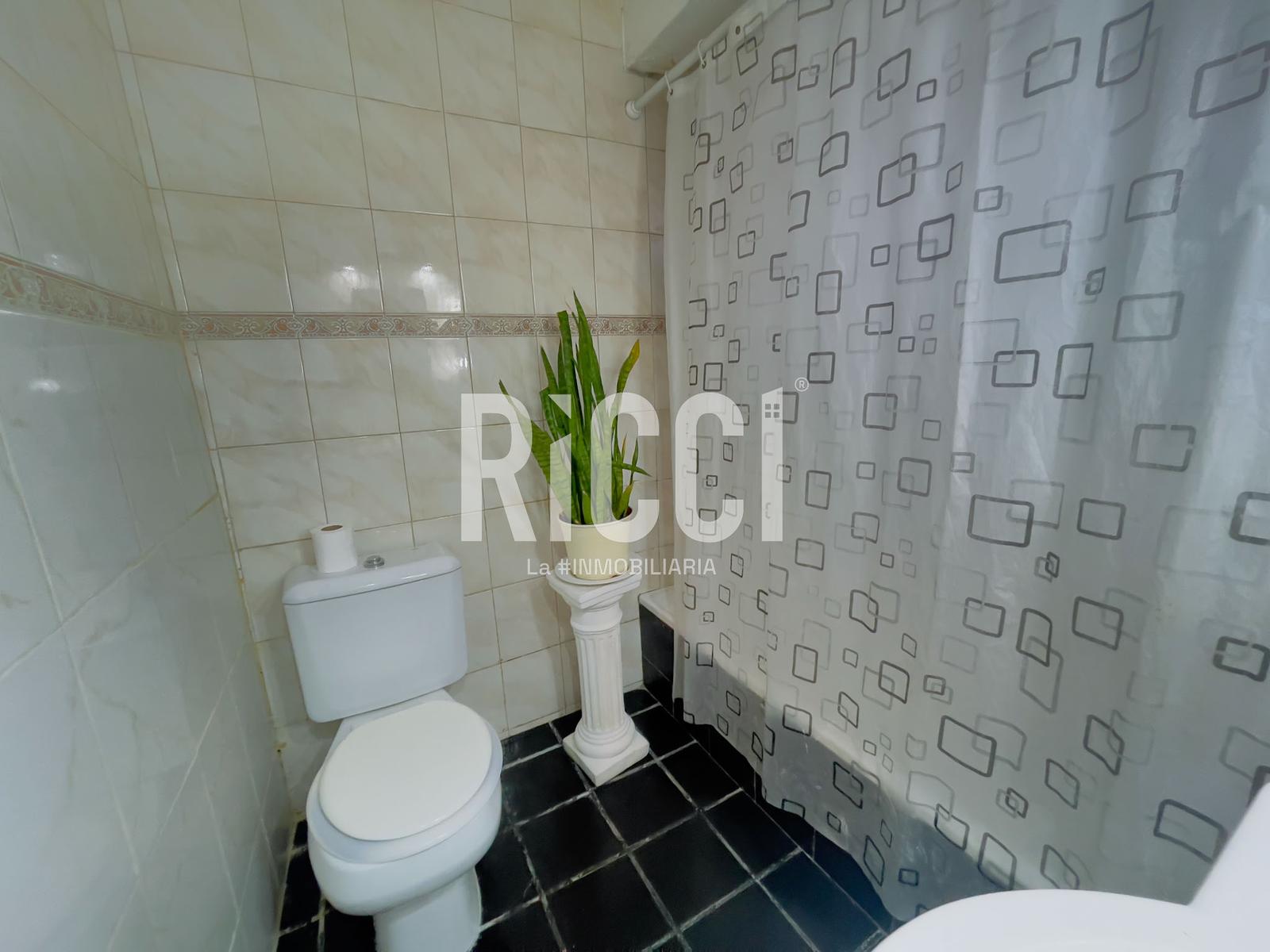 Foto Casa en Venta en Berazategui, Berazategui 19 al 4300