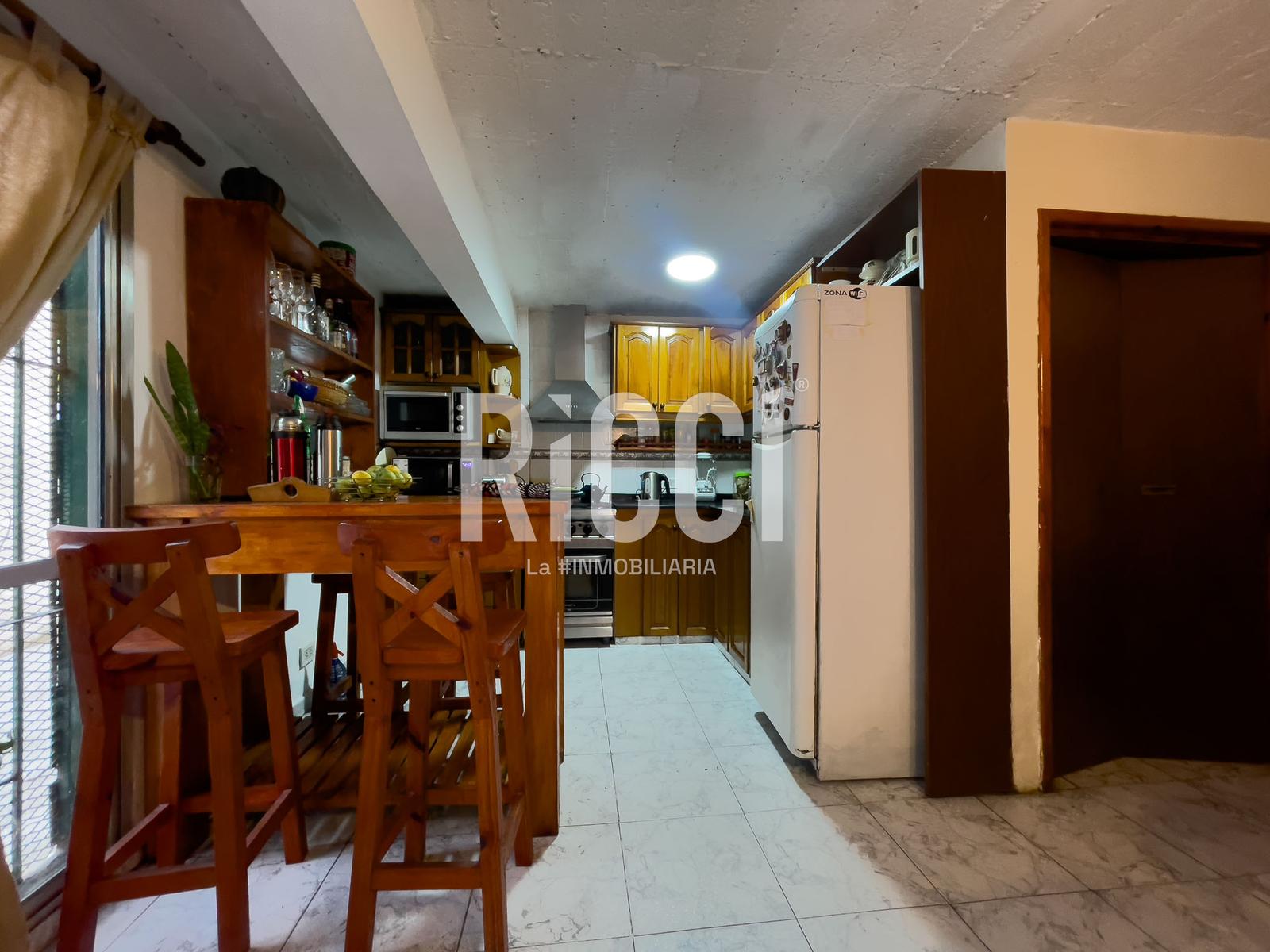 Foto Casa en Venta en Berazategui, Berazategui 19 al 4300