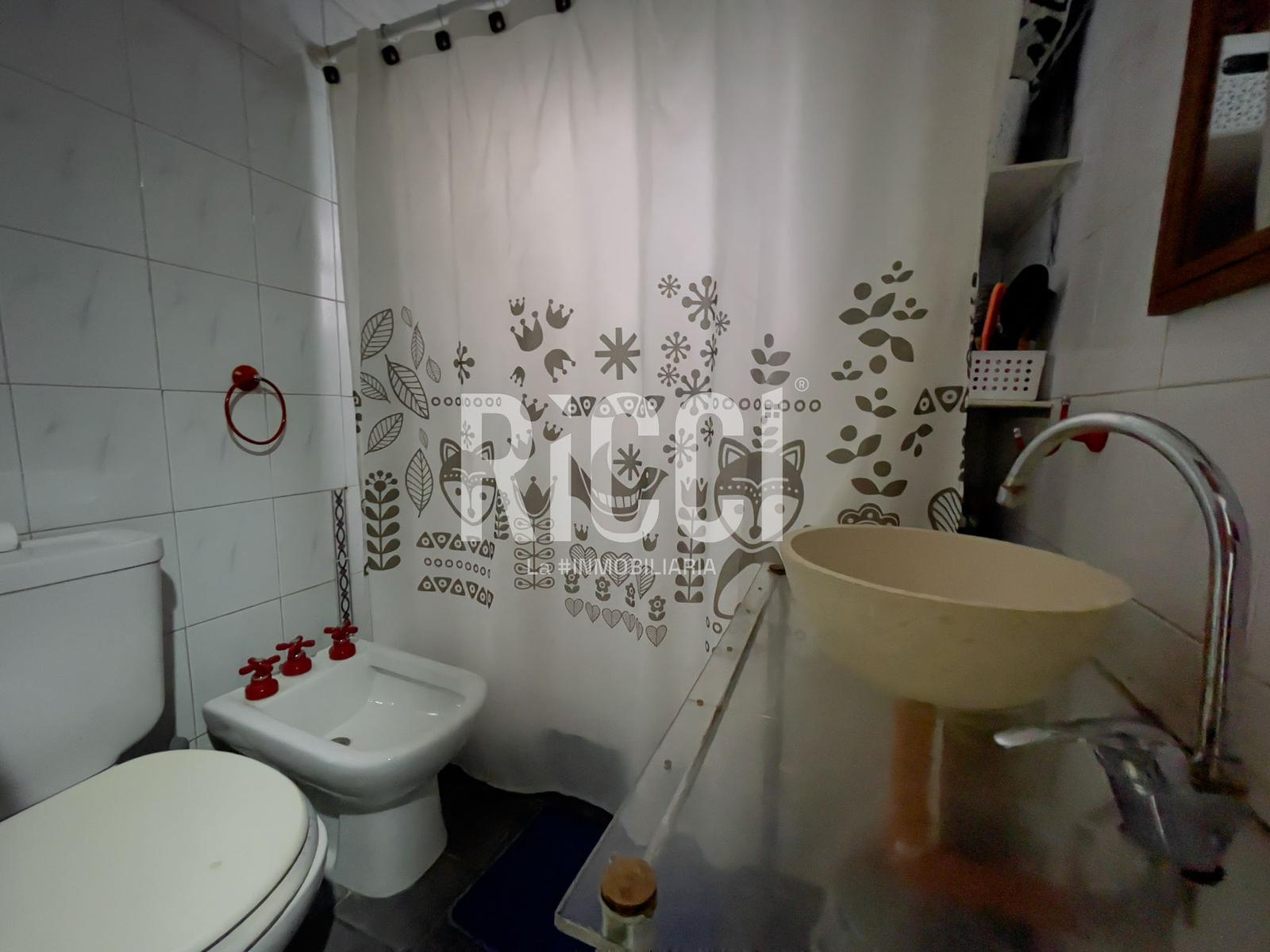Foto Casa en Venta en Berazategui, Berazategui 19 al 4300