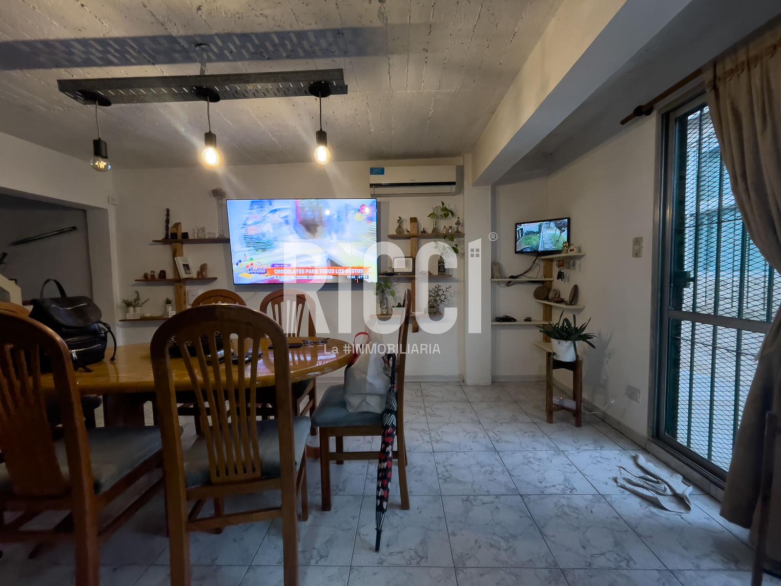 Foto Casa en Venta en Berazategui, Berazategui 19 al 4300