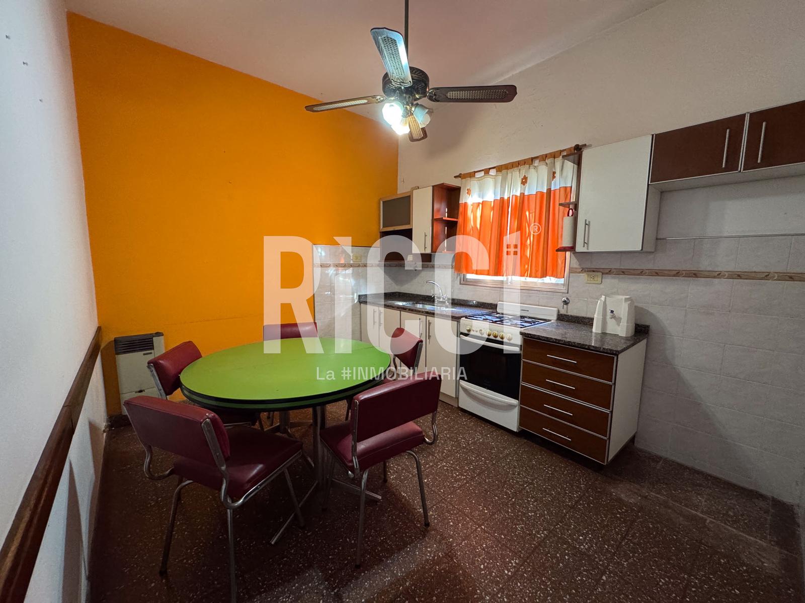 Foto Casa en Venta en Quilmes Oeste, Quilmes Casa 4 ambientes en 2 plantas Quilmes Oeste