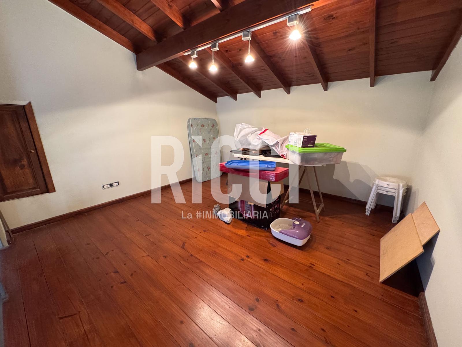 Foto Casa en Venta en Quilmes Oeste, Quilmes Casa 4 ambientes en 2 plantas Quilmes Oeste