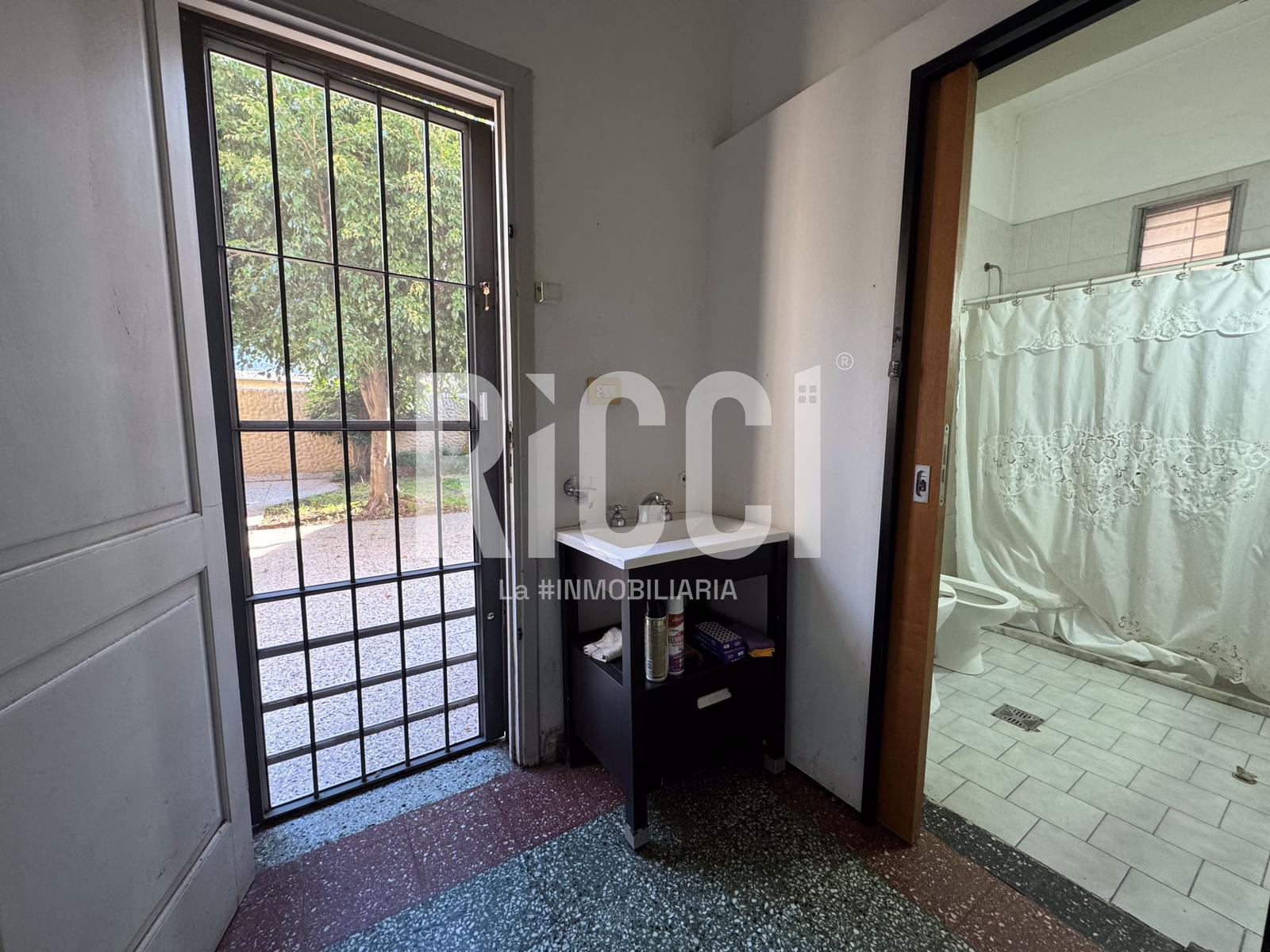 Foto Casa en Venta en Quilmes Oeste, Quilmes Casa 4 ambientes en 2 plantas Quilmes Oeste