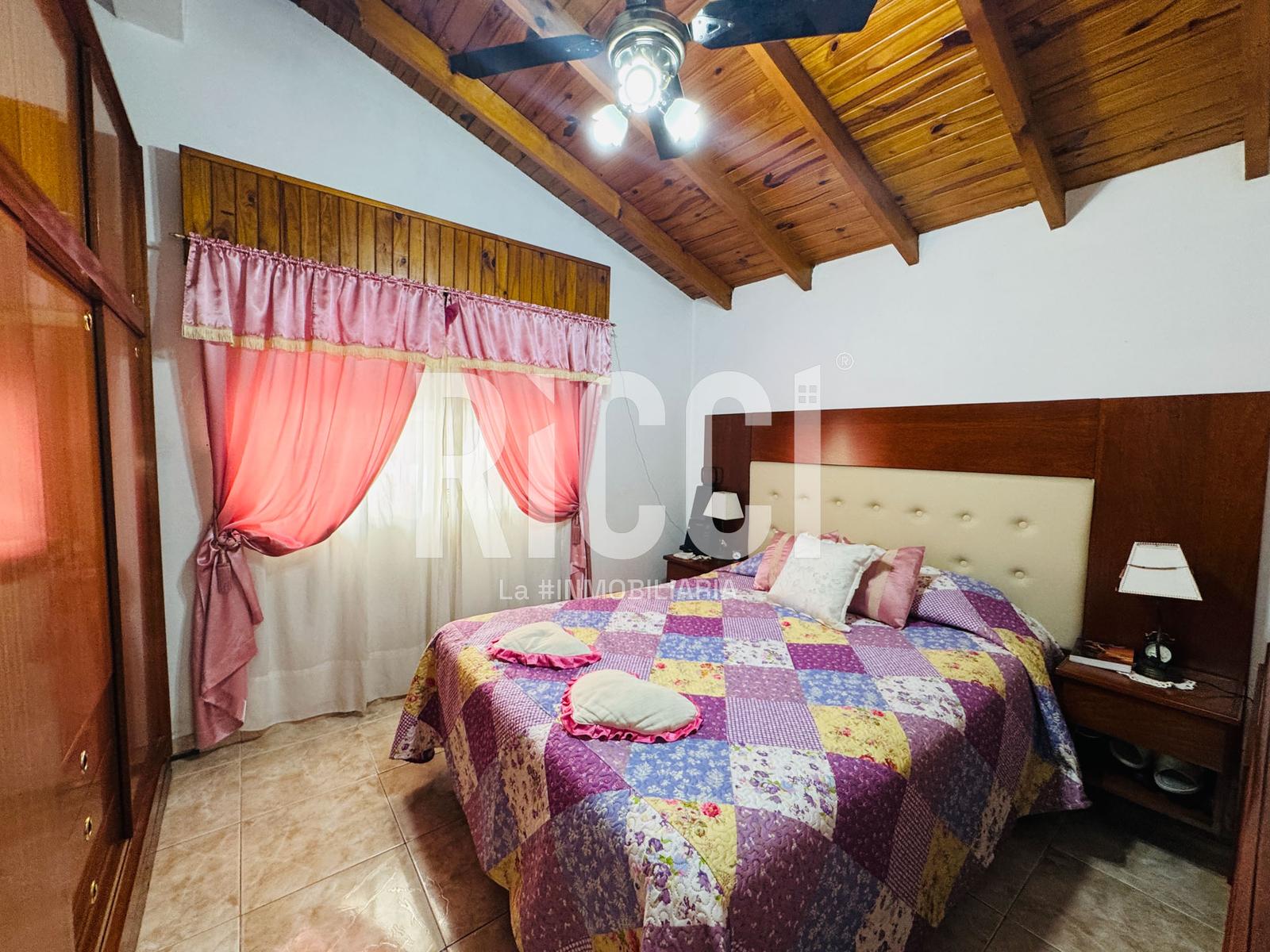 Foto Casa en Venta en Berazategui, G.B.A. Zona Sur Casa en Venta 3 ambientes Apta Crédito 