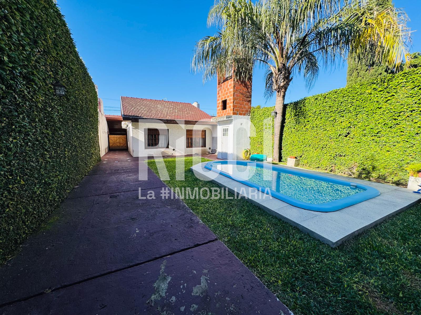 Foto Casa en Venta en Berazategui, Berazategui 153 al 1900