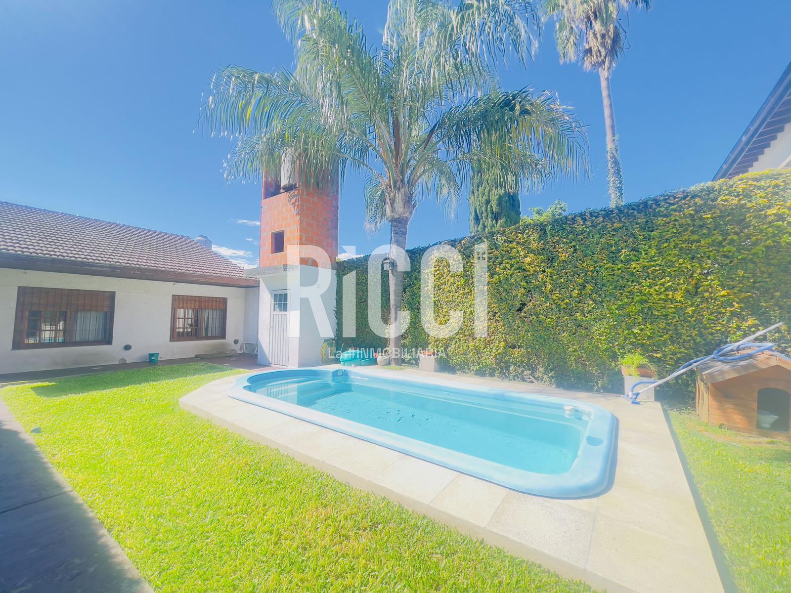 Foto Casa en Venta en Berazategui, Berazategui 153 al 1900