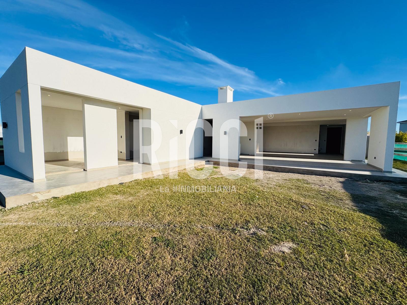 Foto Casa en Venta en Villalobos, Guillermo E Hudson Casa 4 ambientes en venta Villalobos Hudson