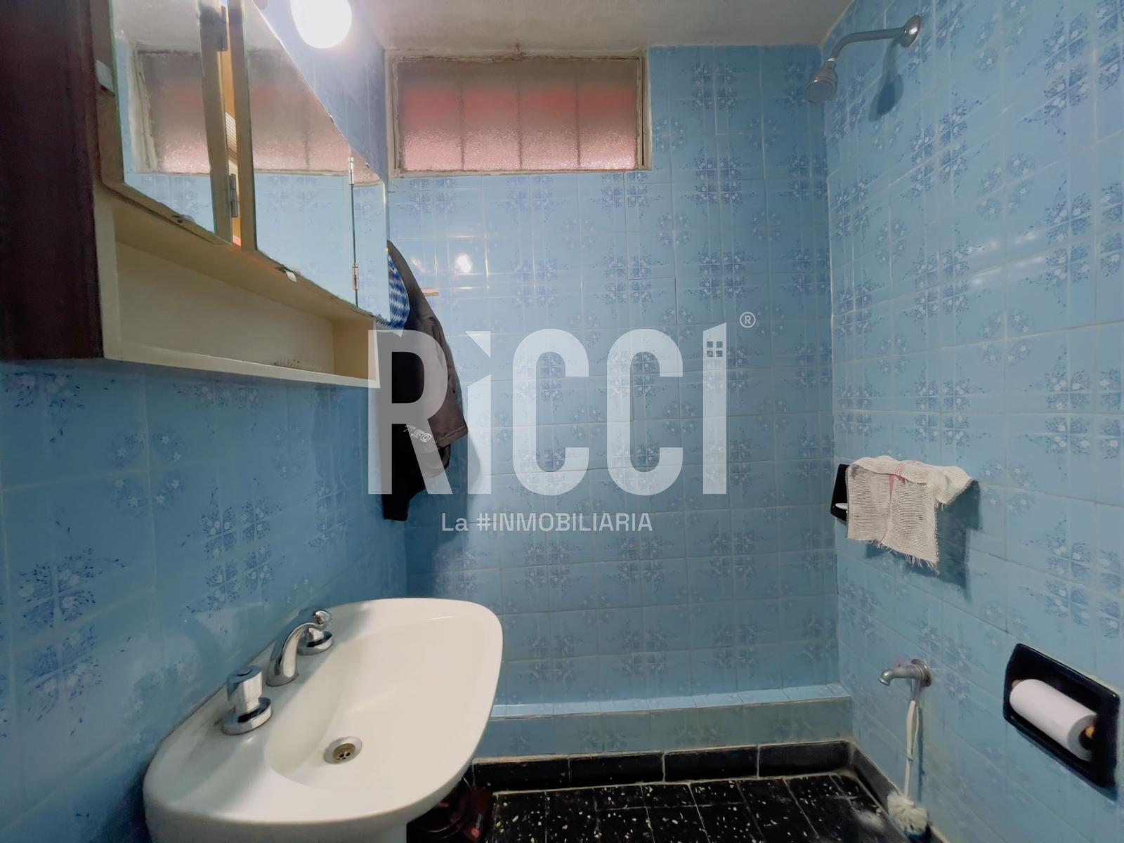 Foto Casa en Venta en Berazategui, Berazategui 147 al 2200