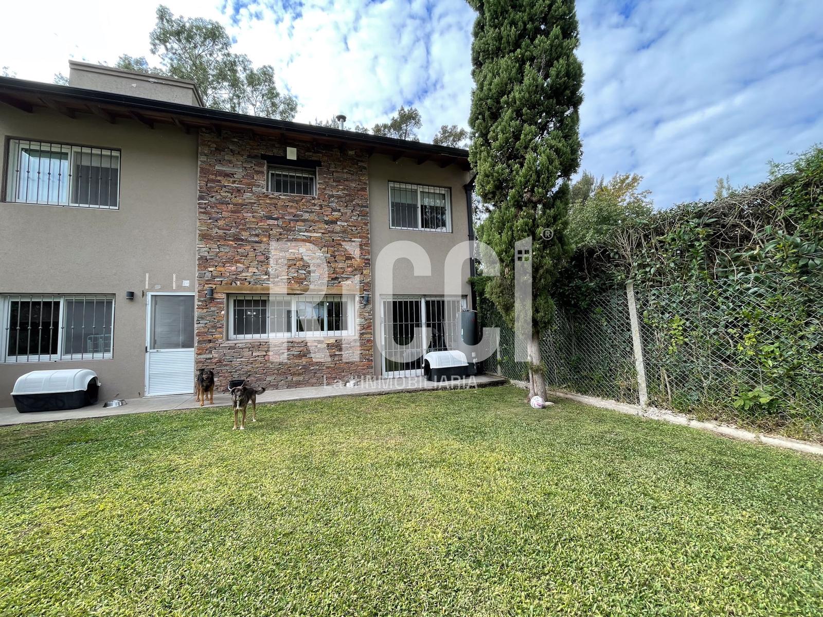 Foto Casa en Venta en Centro Agricola El Pato, Berazategui 539  al 217