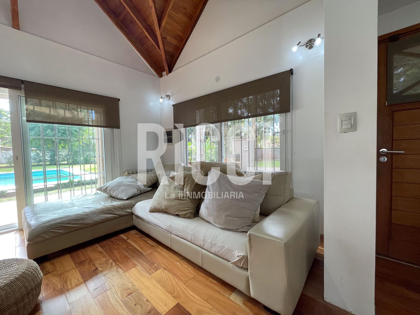Foto Casa en Venta en Centro Agricola El Pato, Berazategui 539  al 217