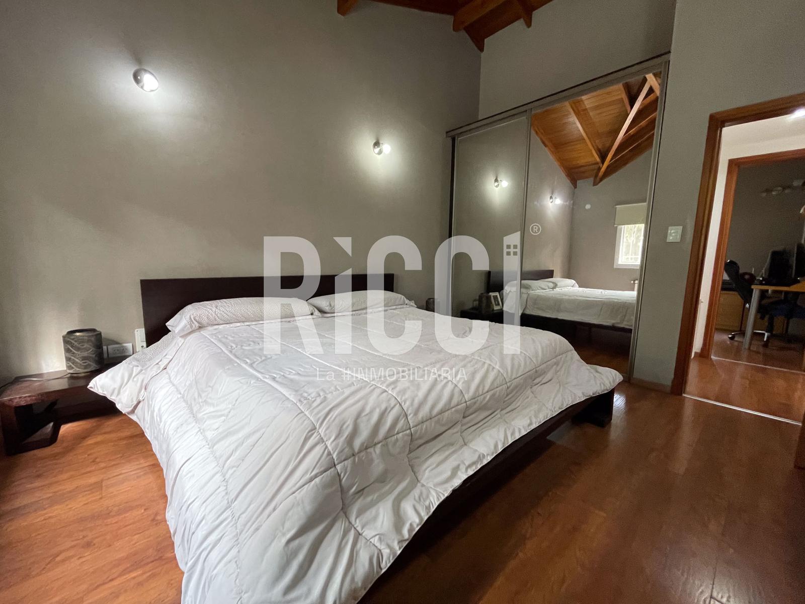 Foto Casa en Venta en Centro Agricola El Pato, Berazategui 539  al 217