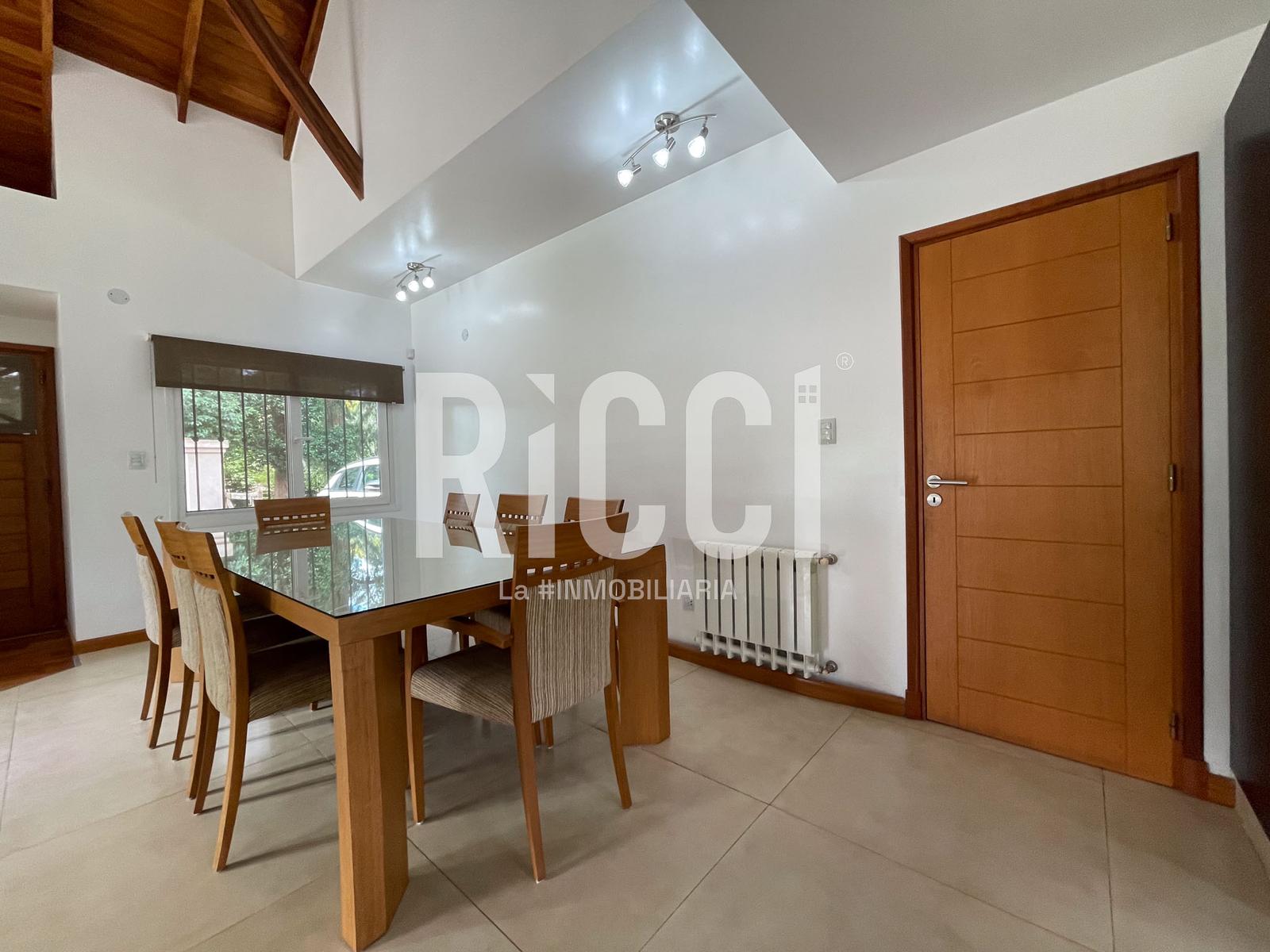 Foto Casa en Venta en Centro Agricola El Pato, Berazategui 539  al 217