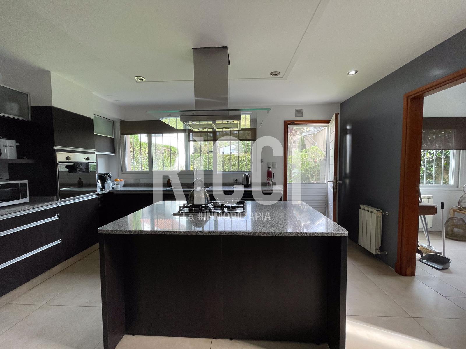 Foto Casa en Venta en Centro Agricola El Pato, Berazategui 539  al 217