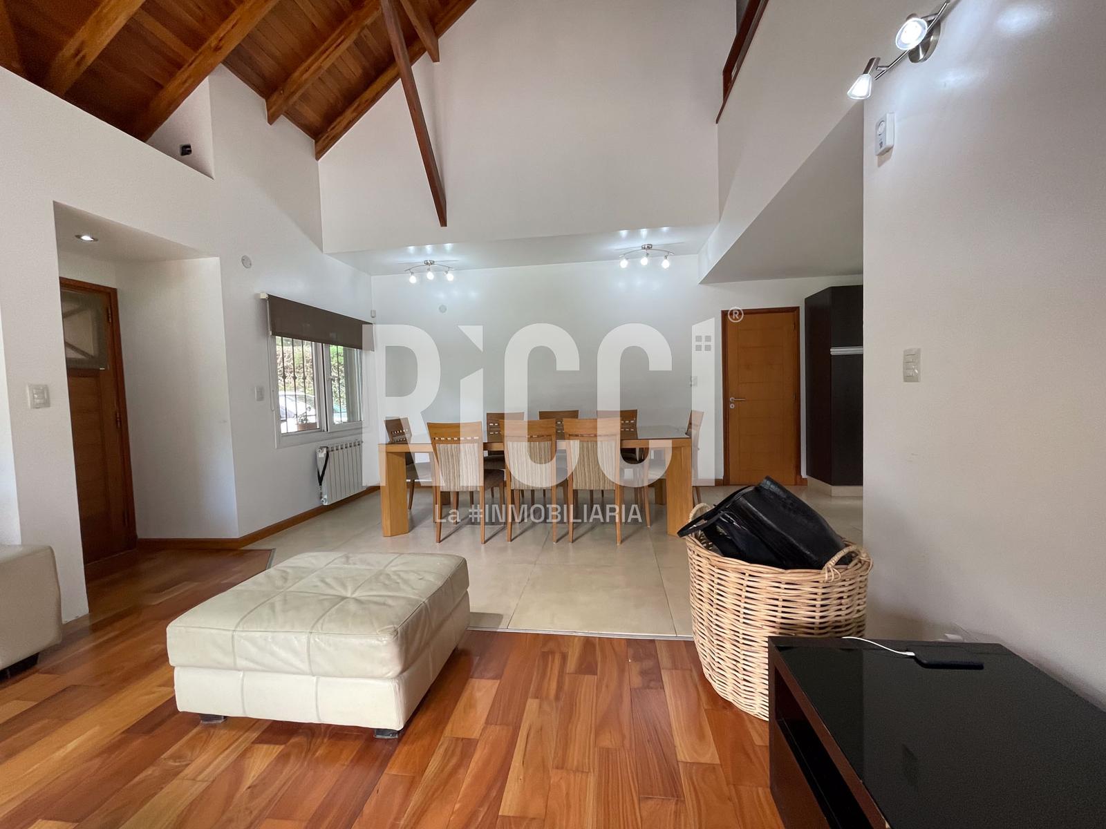 Foto Casa en Venta en Centro Agricola El Pato, Berazategui 539  al 217