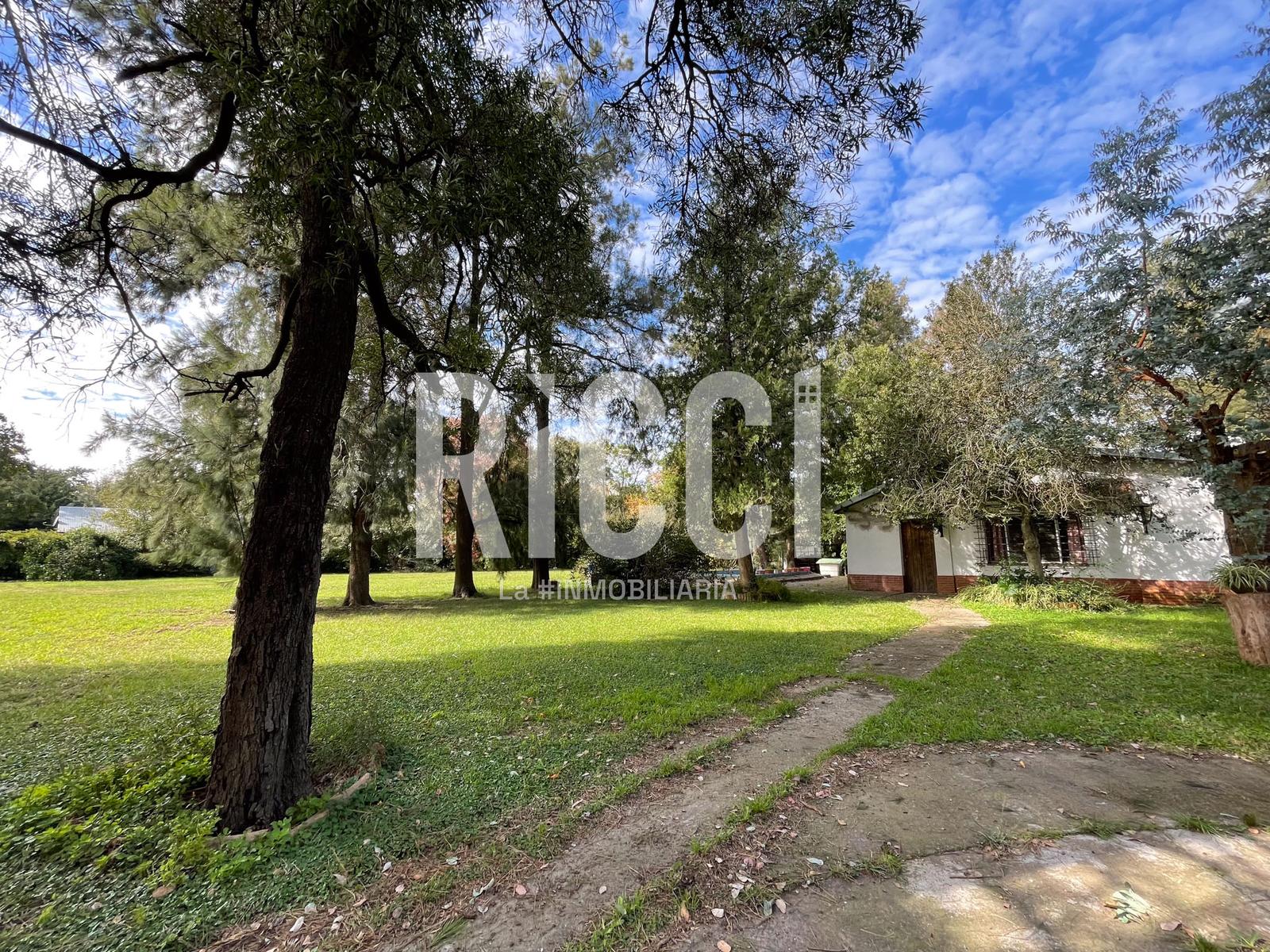 Foto Casa en Venta en Centro Agricola El Pato, Berazategui 531 al 3500