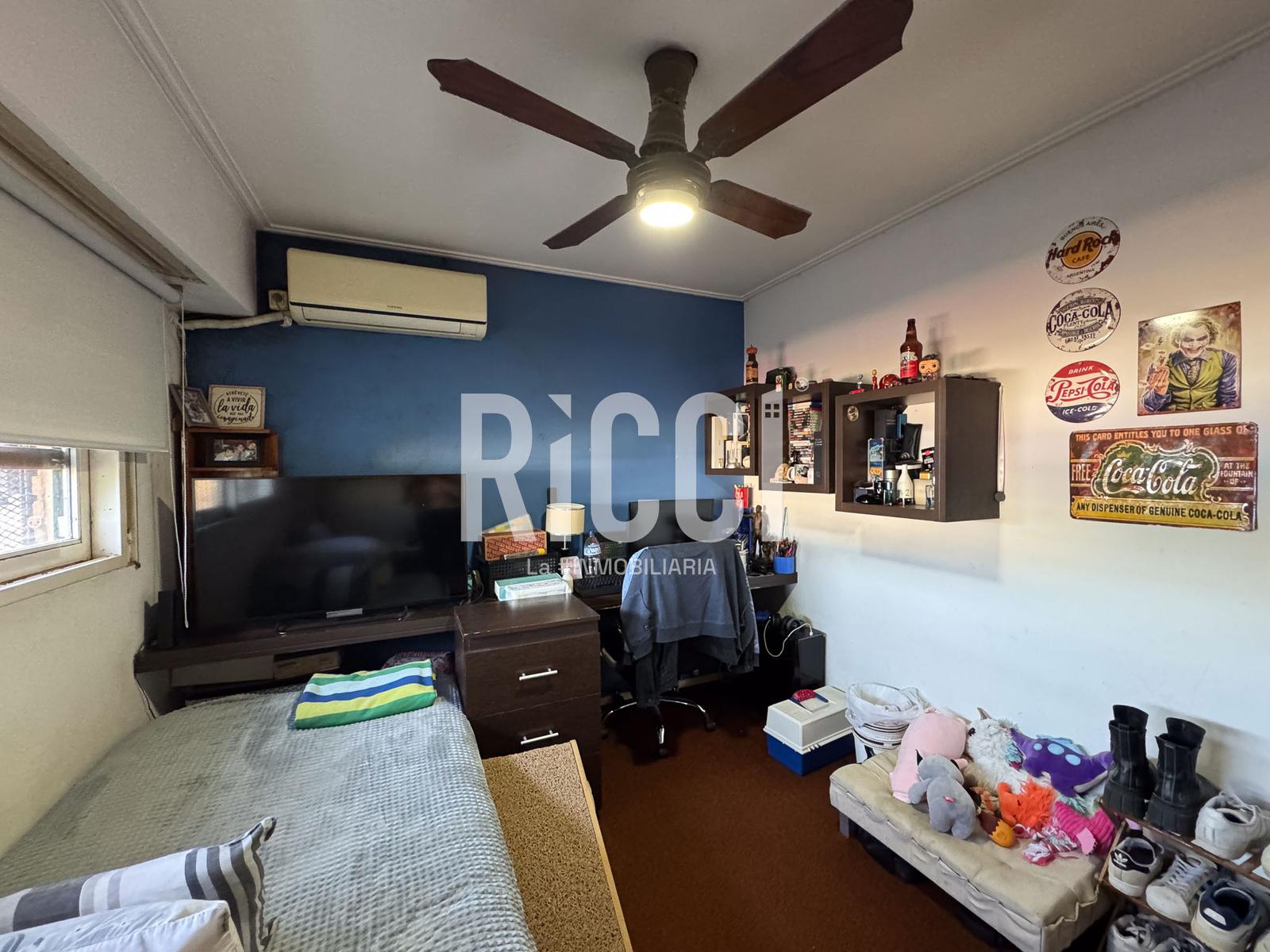 Foto Casa en Venta en Berazategui, Berazategui Casa en venta 6 ambientes Berazategui Apto credito