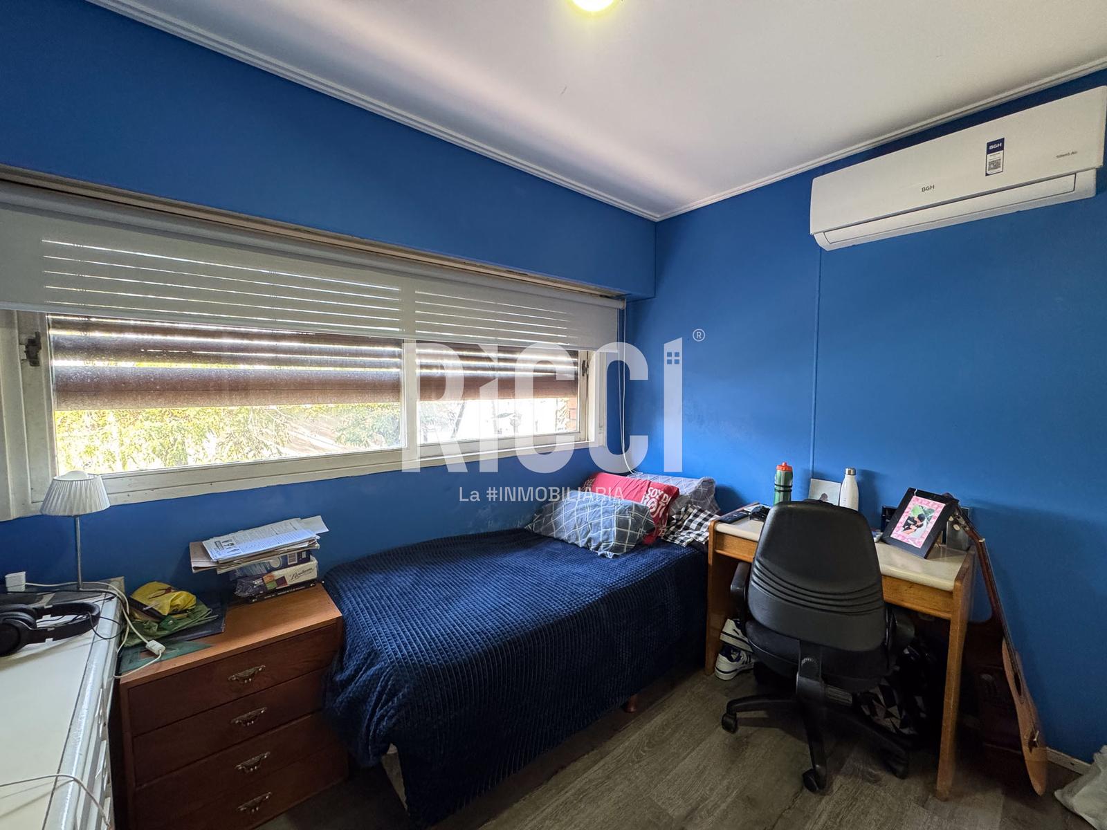 Foto Casa en Venta en Berazategui, Berazategui Casa en venta 6 ambientes Berazategui Apto credito