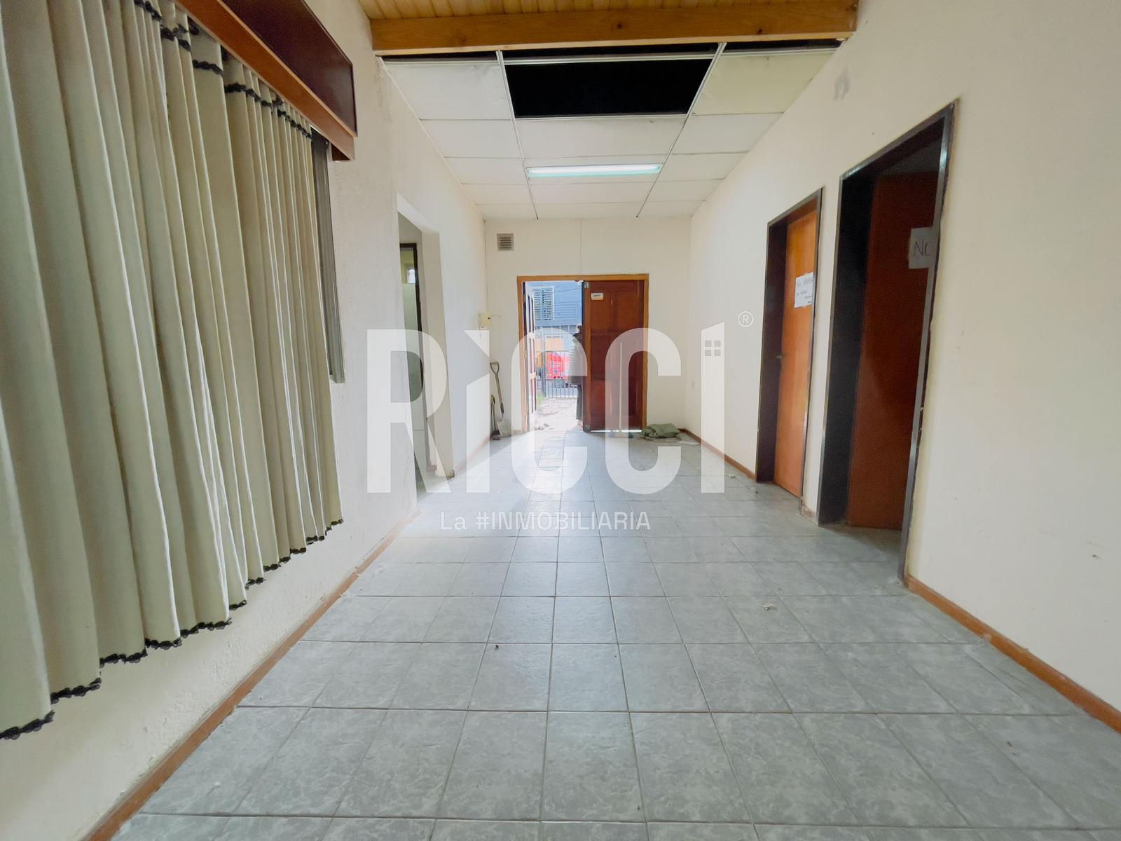 Foto Local en Venta en Berazategui, Berazategui 22 al 5300