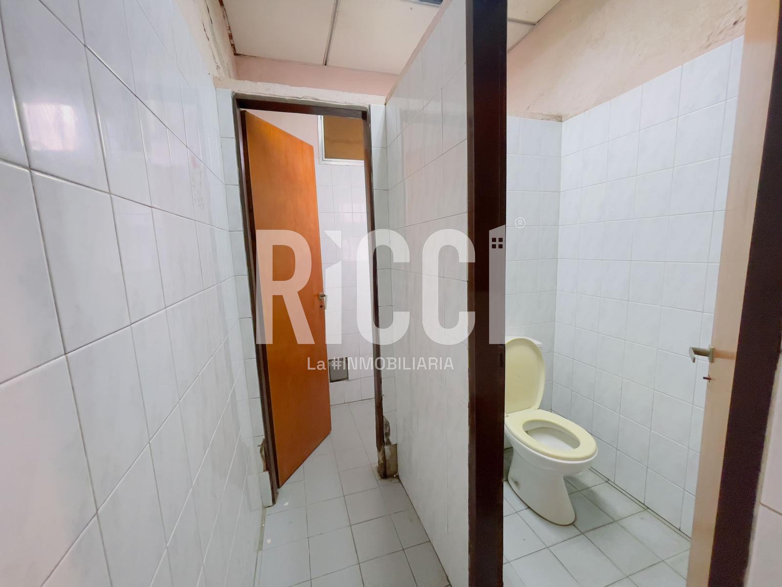 Foto Local en Venta en Berazategui, Berazategui 22 al 5300