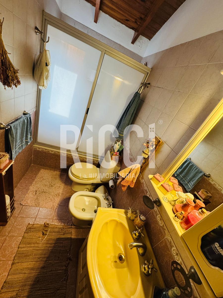 Foto Casa en Venta en Berazategui, G.B.A. Zona Sur Calle 25  al 3100