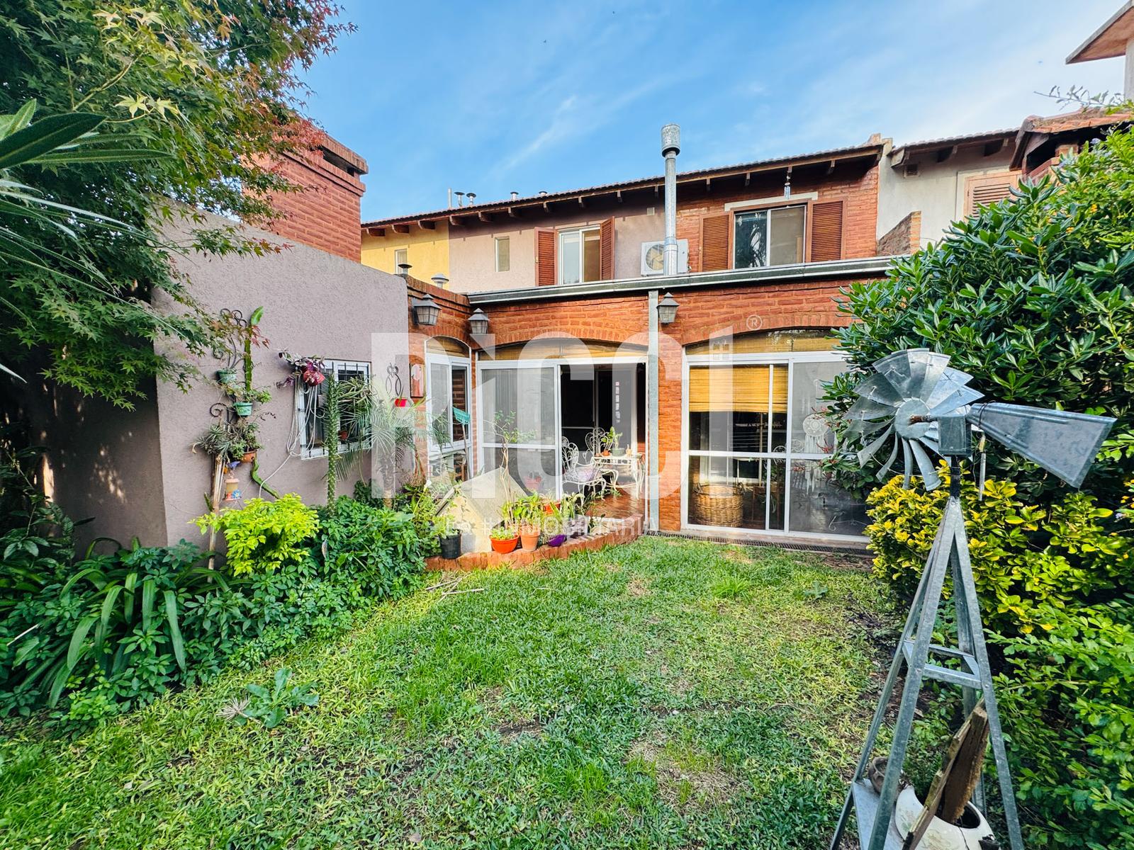 Foto Casa en Venta en Berazategui, G.B.A. Zona Sur Calle 25  al 3100