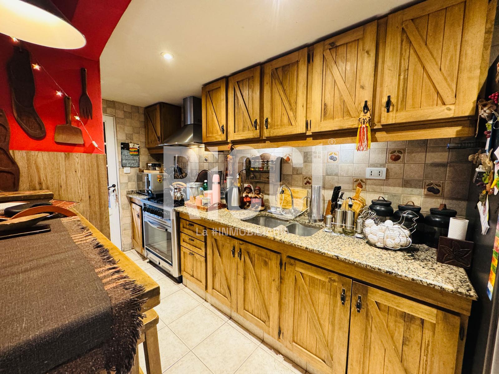 Foto Casa en Venta en Berazategui, G.B.A. Zona Sur Calle 25  al 3100