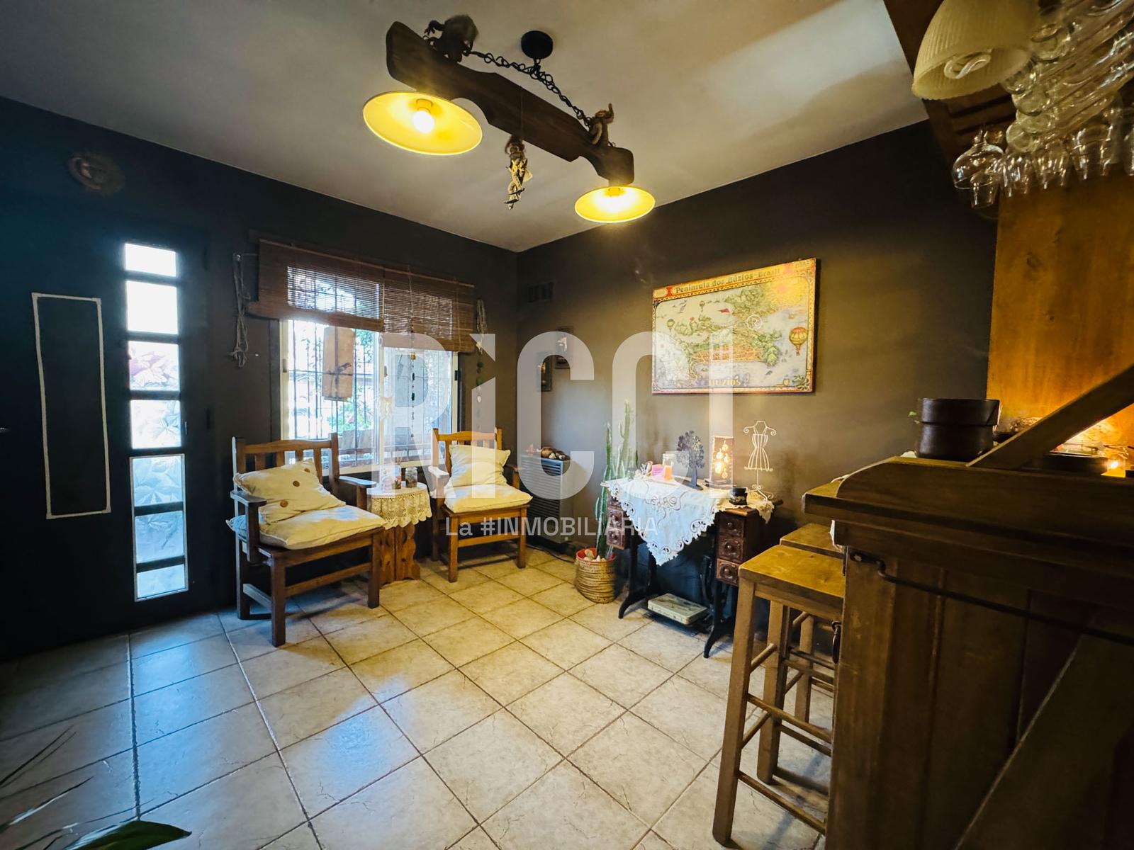 Foto Casa en Venta en Berazategui, G.B.A. Zona Sur Calle 25  al 3100