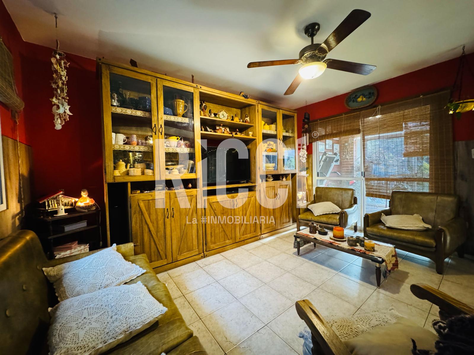 Foto Casa en Venta en Berazategui, G.B.A. Zona Sur Calle 25  al 3100