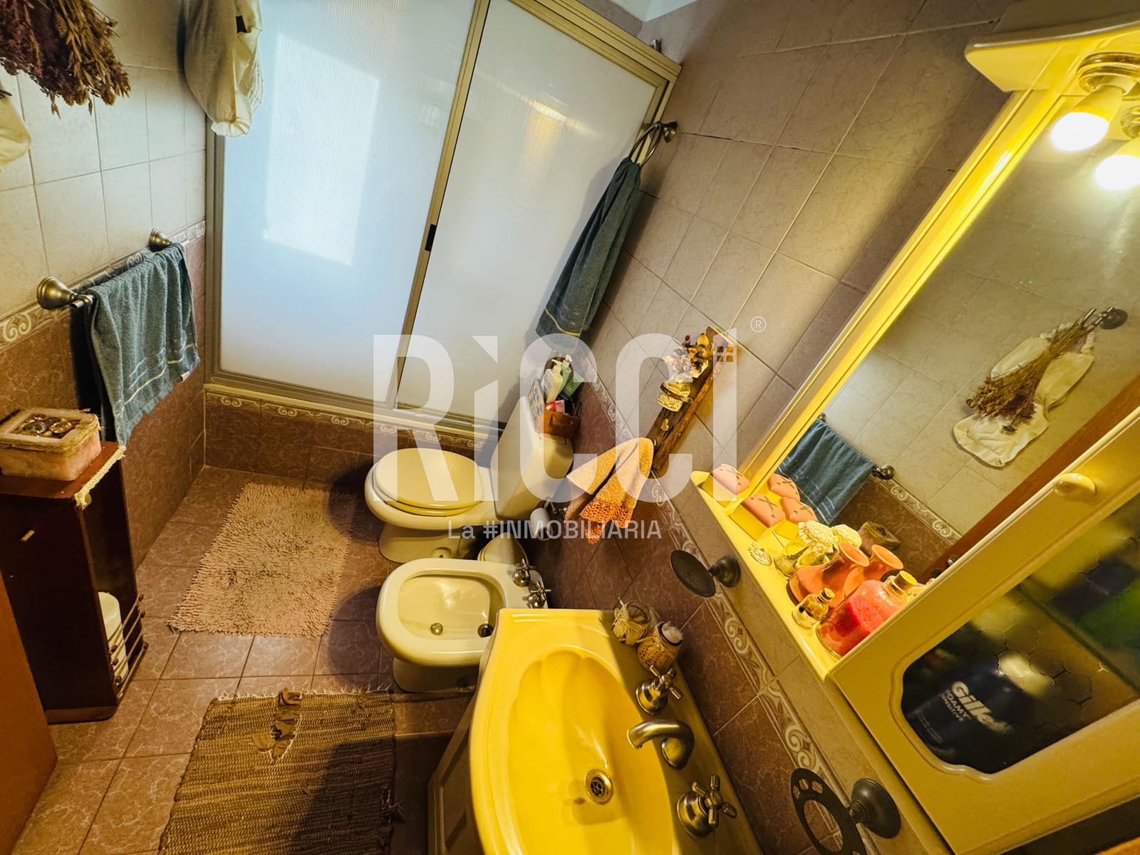 Foto Casa en Venta en Berazategui, G.B.A. Zona Sur Calle 25  al 3100