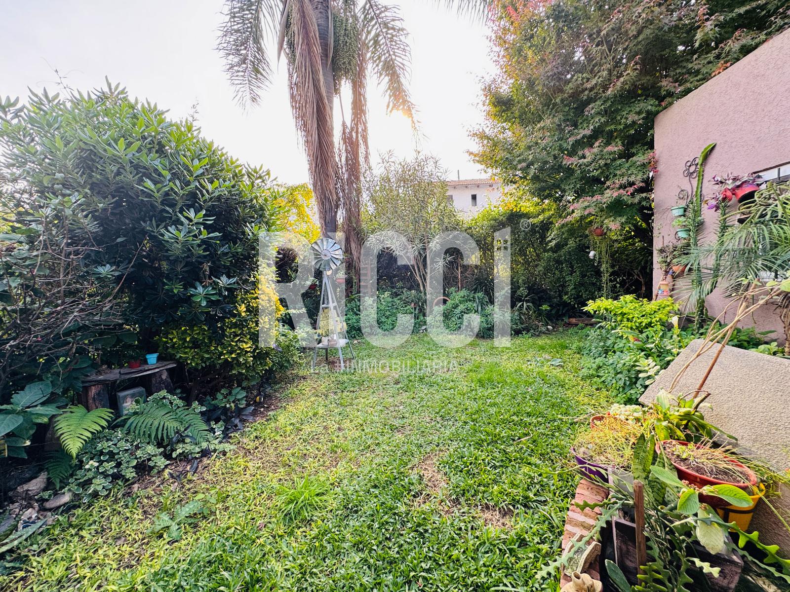 Foto Casa en Venta en Berazategui, G.B.A. Zona Sur Calle 25  al 3100