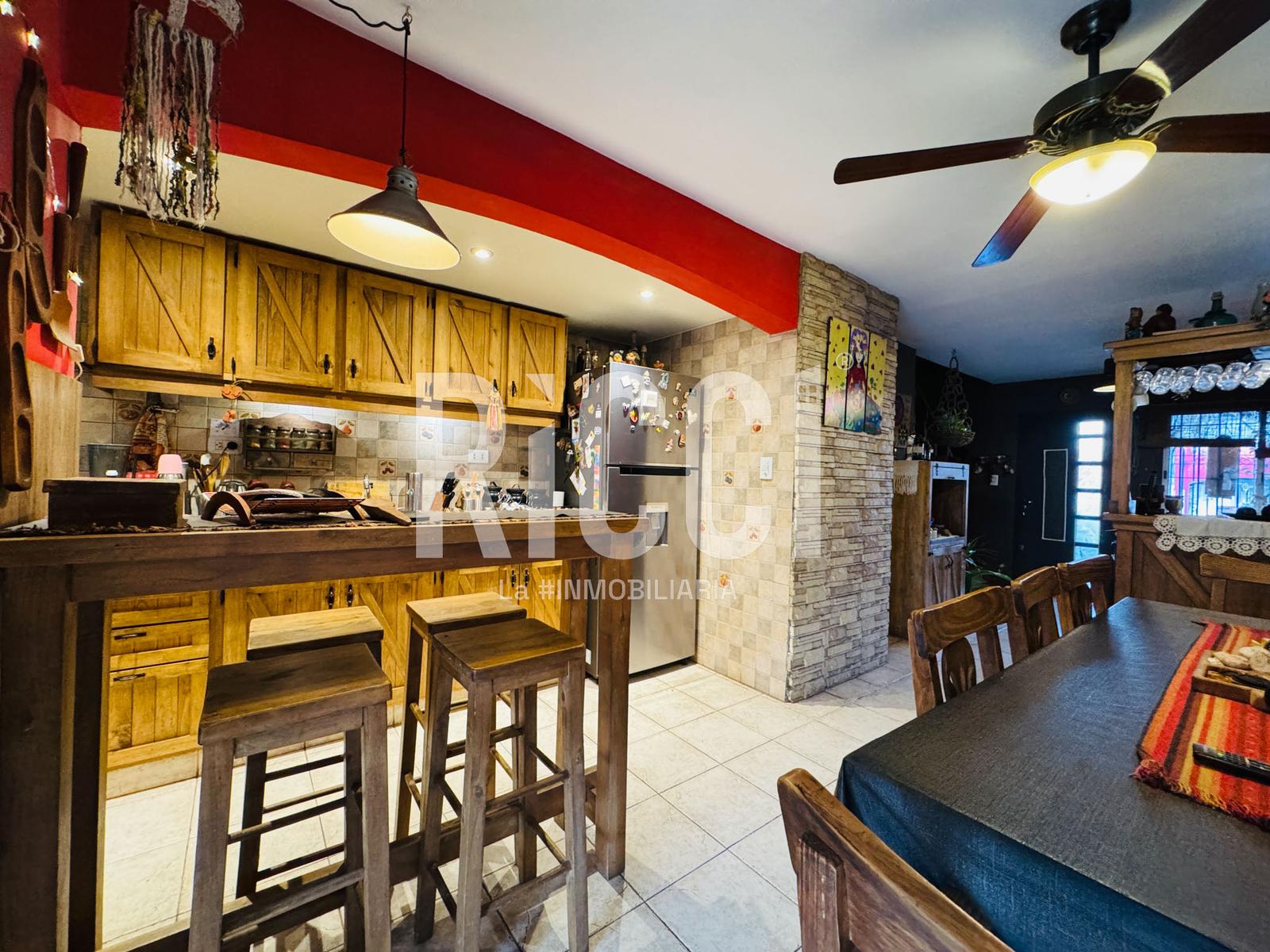 Foto Casa en Venta en Berazategui, G.B.A. Zona Sur Calle 25  al 3100